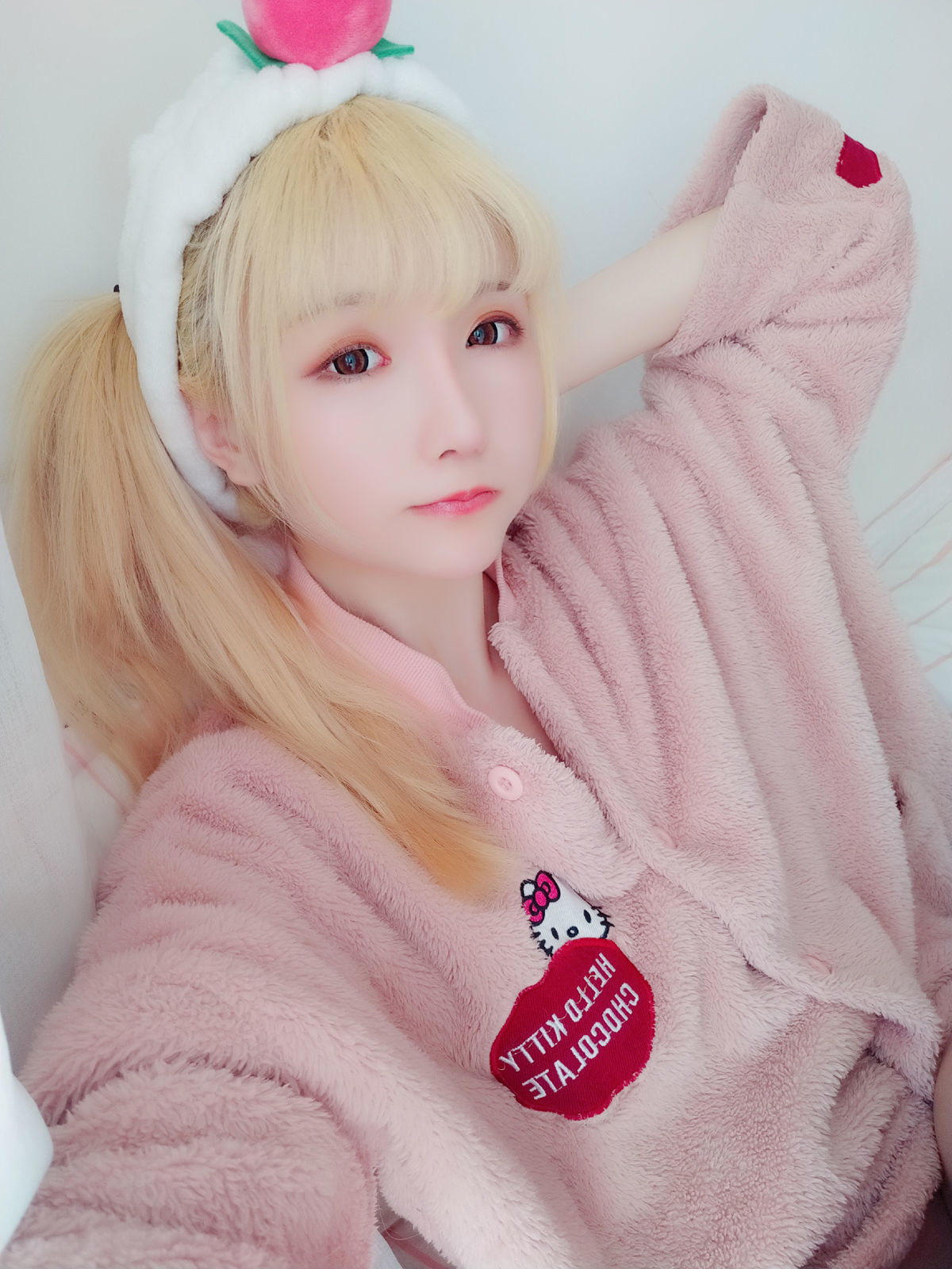 [萝莉COS] 星之迟迟 VOL.01 粉红泡泡包