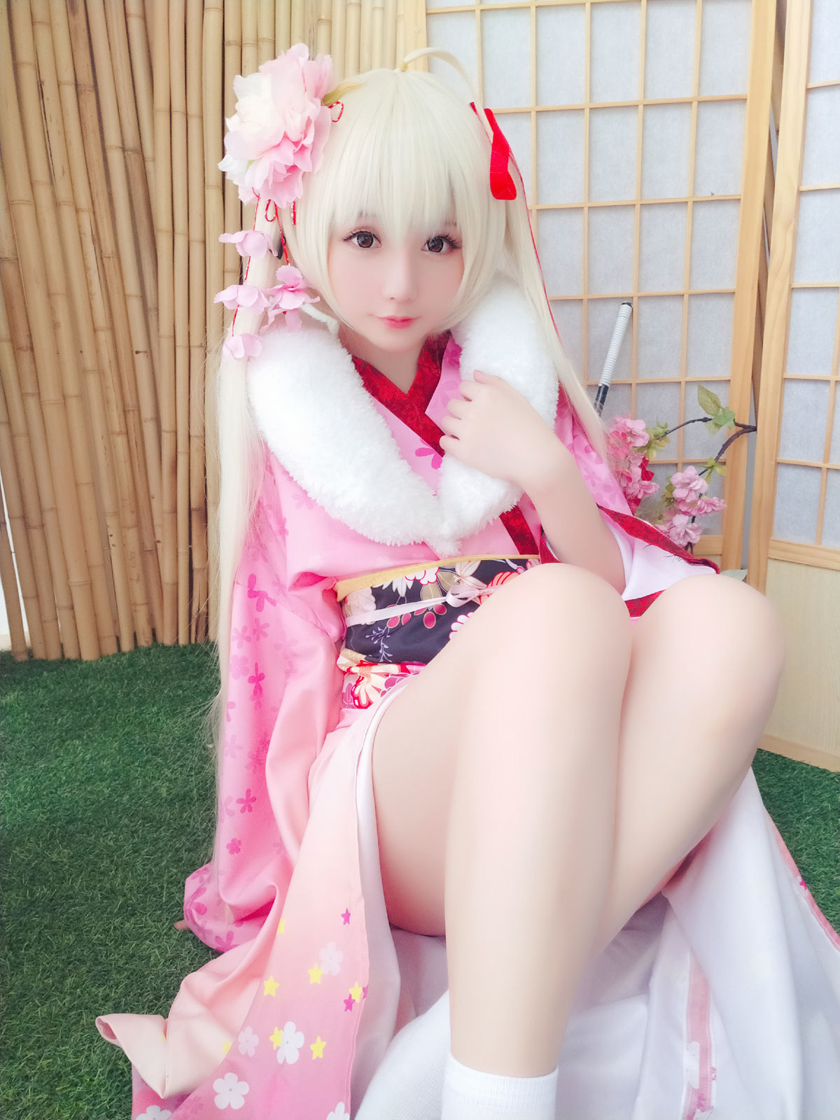[萝莉COS] 星之迟迟 VOL.01 粉红泡泡包