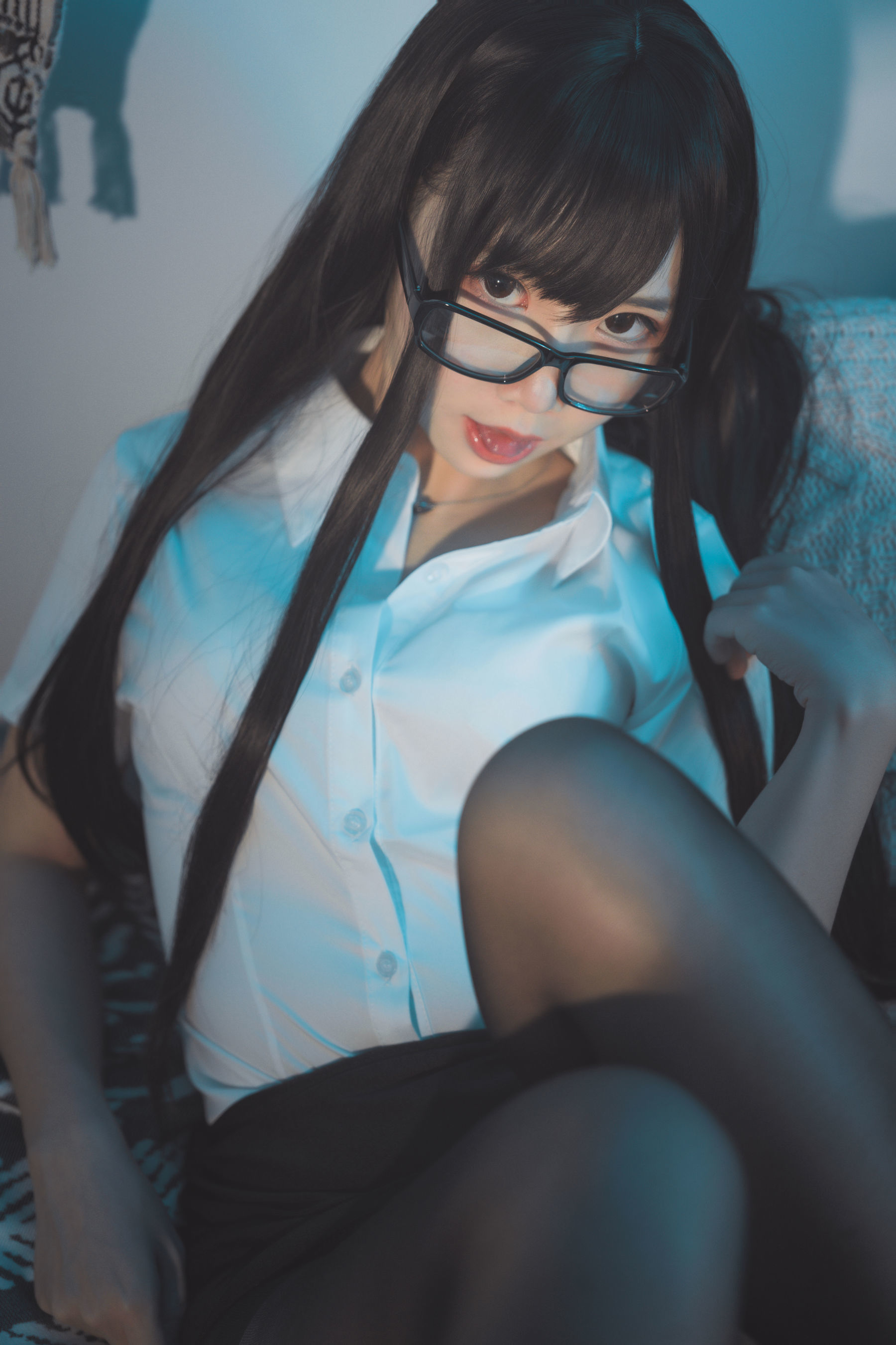 [萝莉COS] 面饼仙儿 - 黑丝OL
