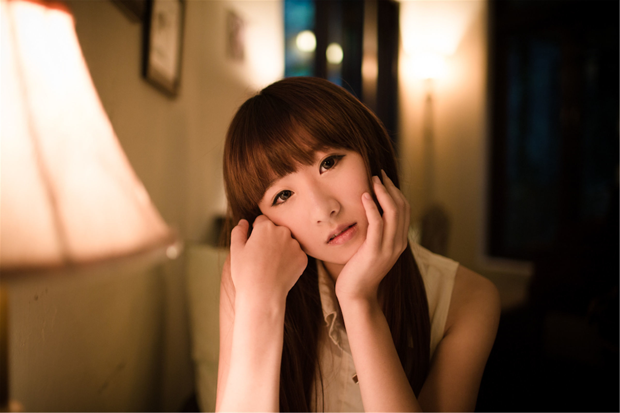 [台湾美女] 李思嫻 陽明山外拍