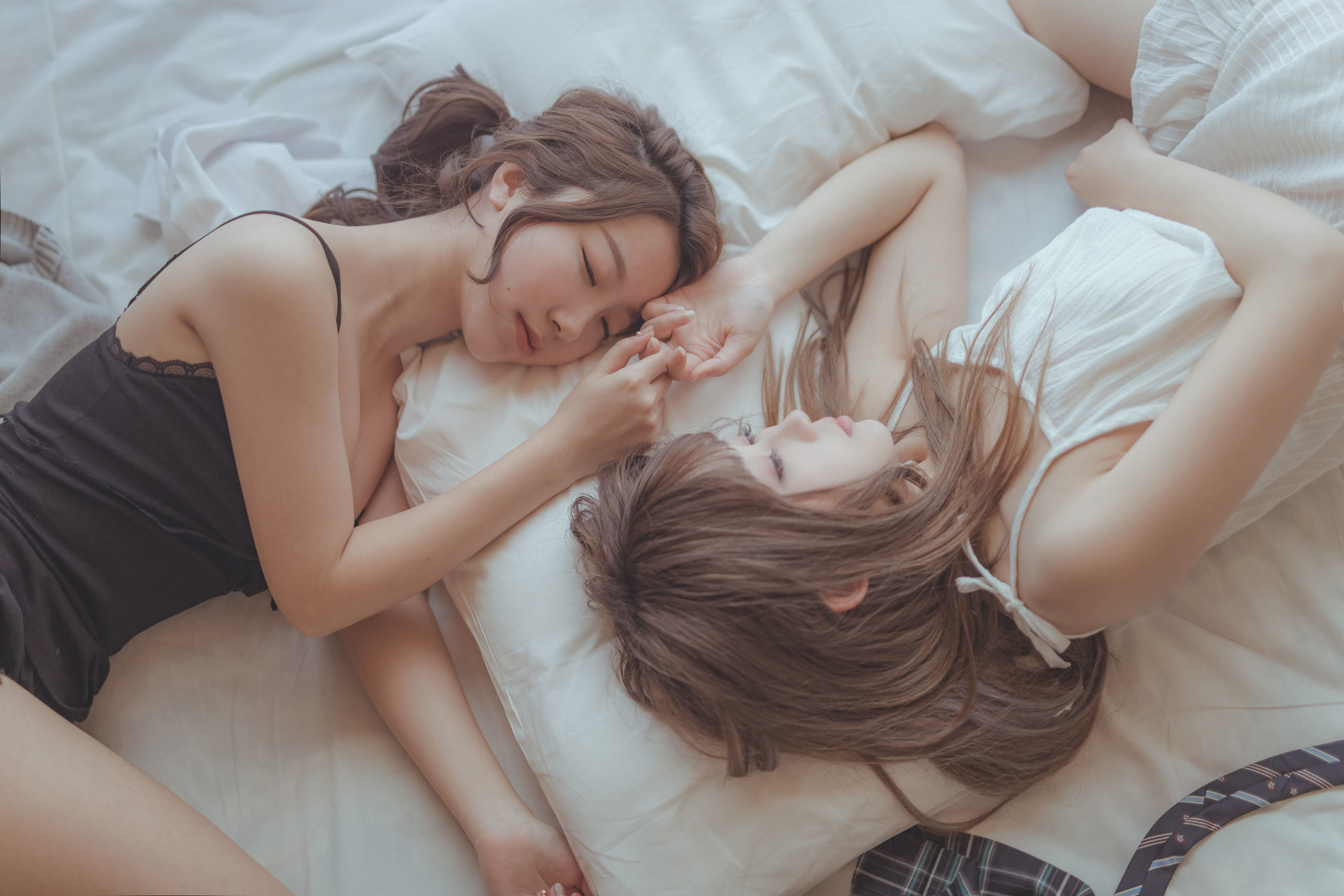 [萝莉COS] 黑川 - JK百合