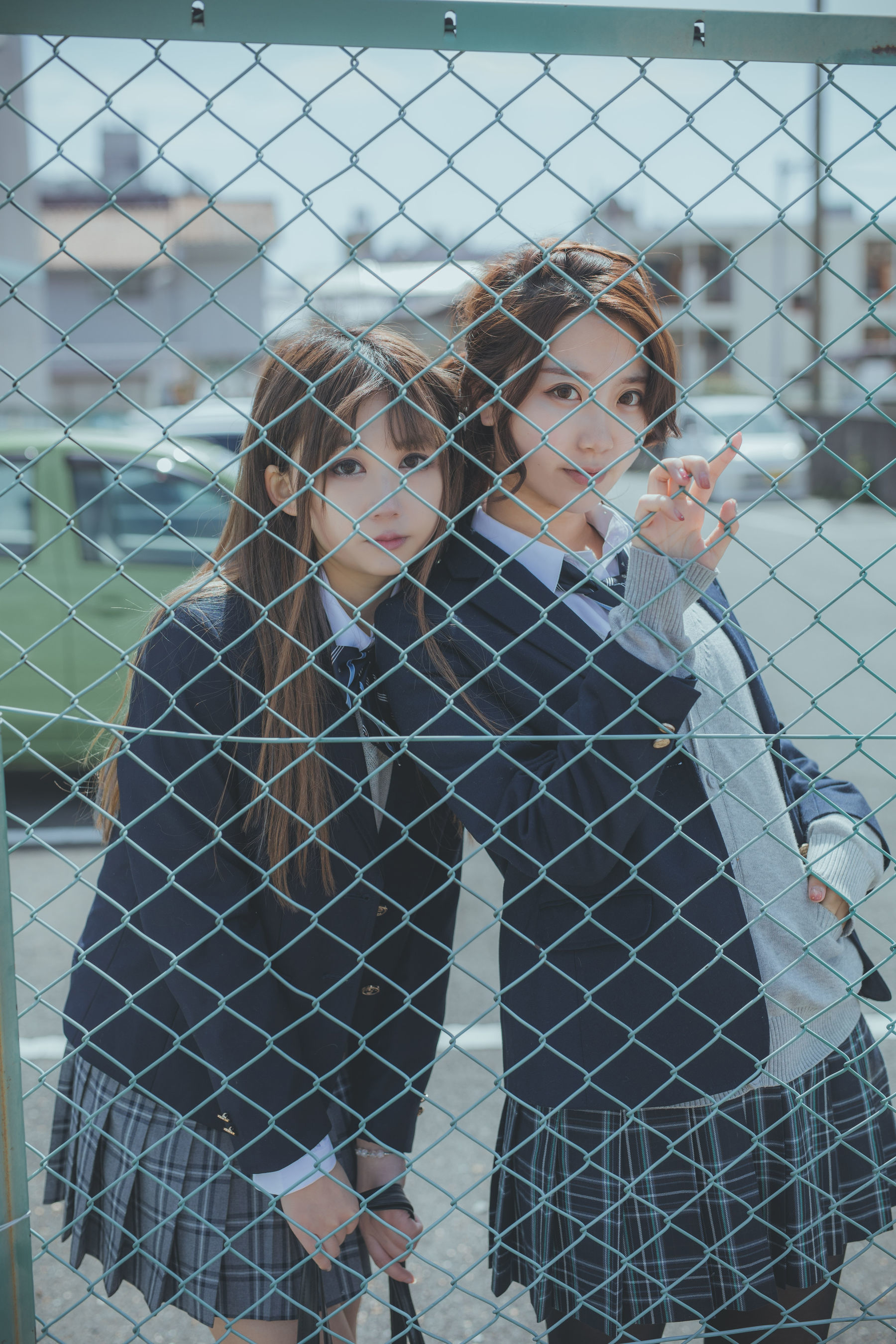 [萝莉COS] 黑川 - JK百合