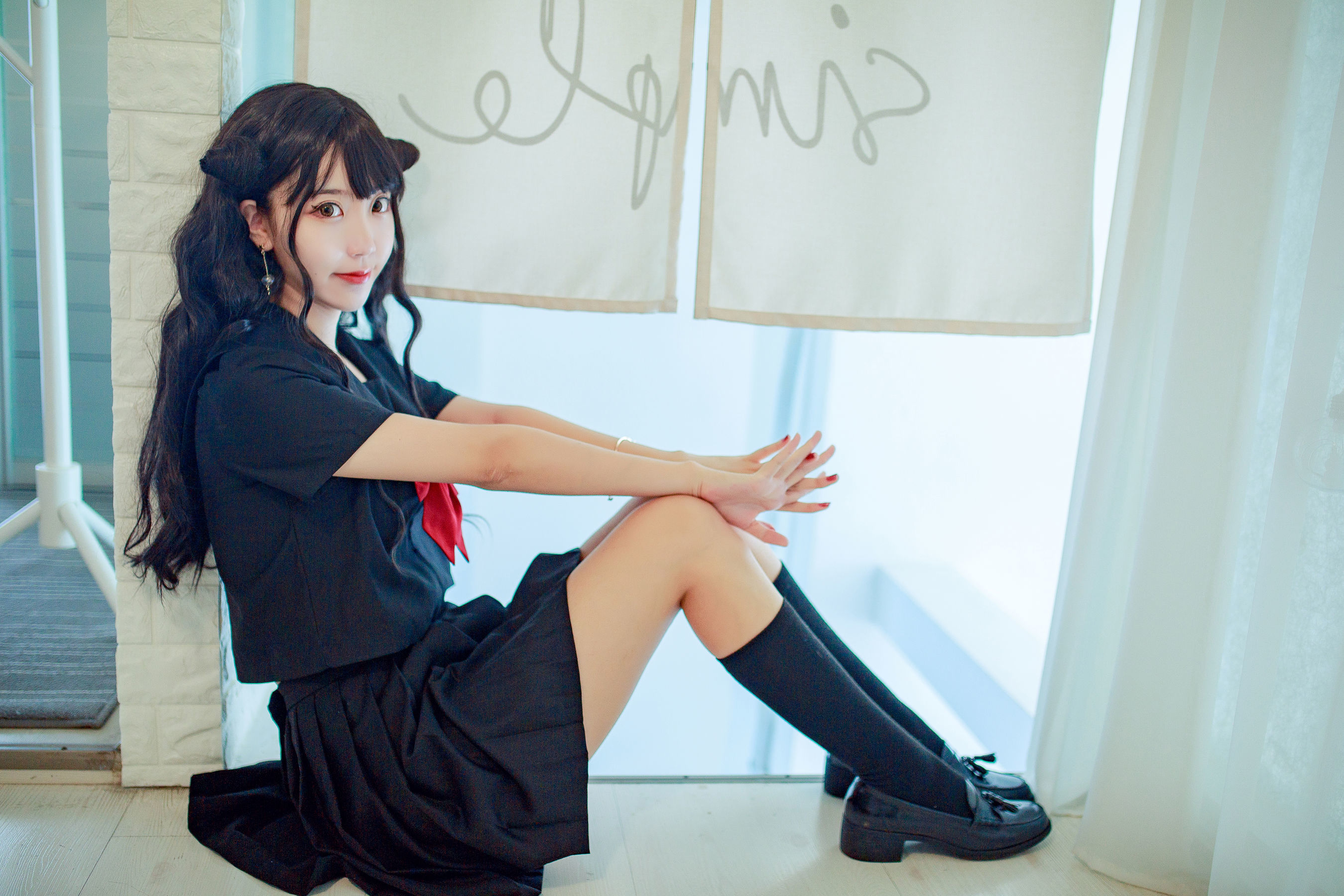 [萝莉COS] 黑川 - 小恶魔JK