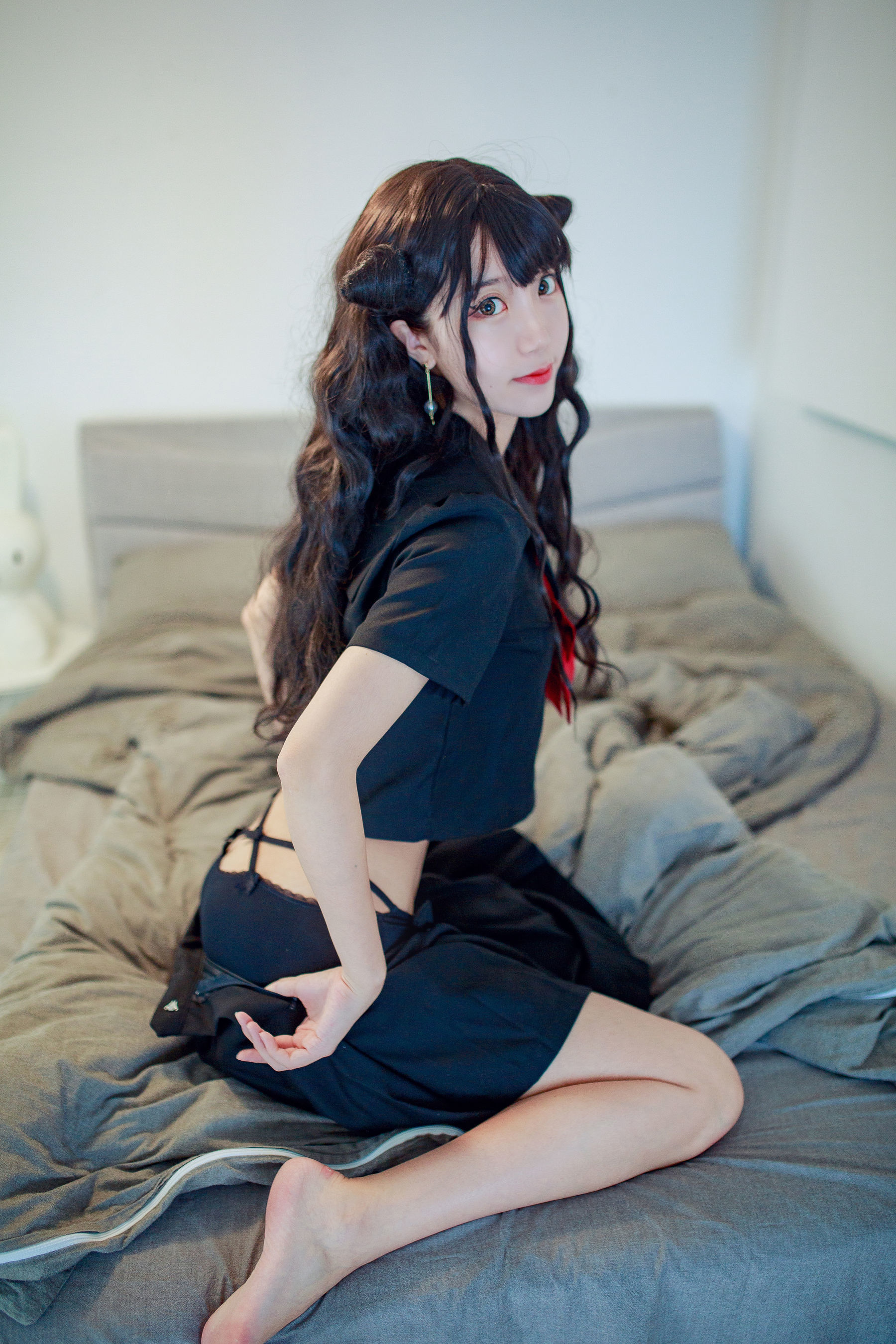 [萝莉COS] 黑川 - 小恶魔JK