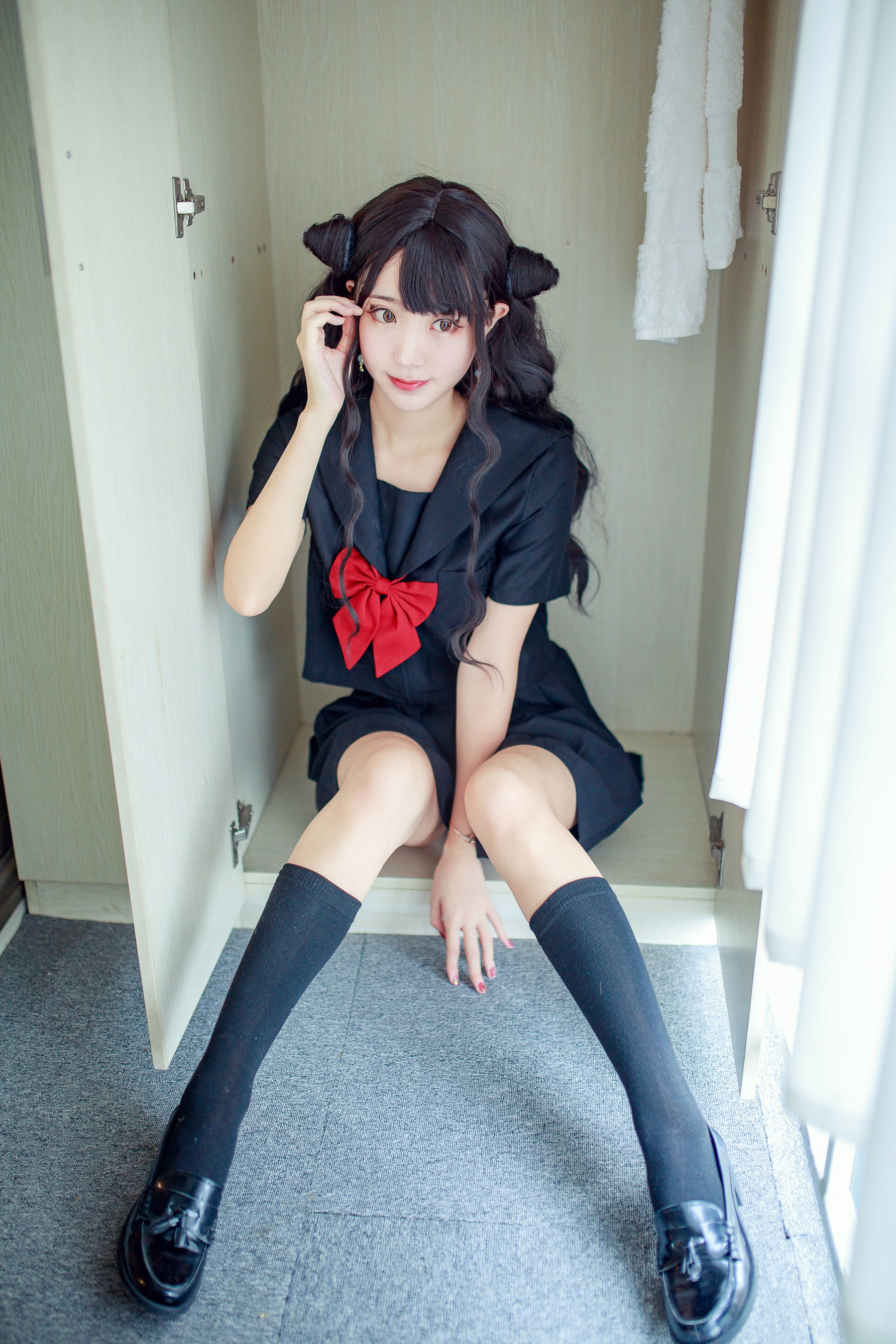 [萝莉COS] 黑川 - 小恶魔JK