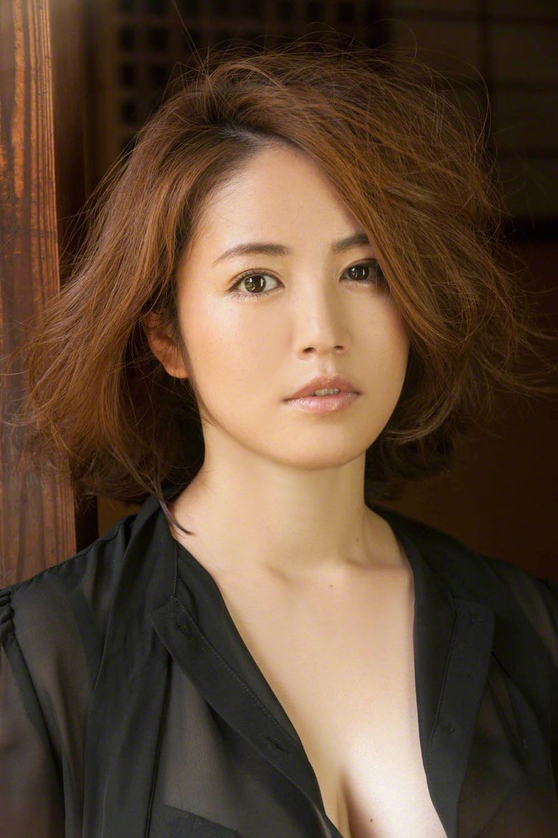 [Wanibooks] NO.120 Sayaka Isoyama 矶山沙也加/磯山さやか