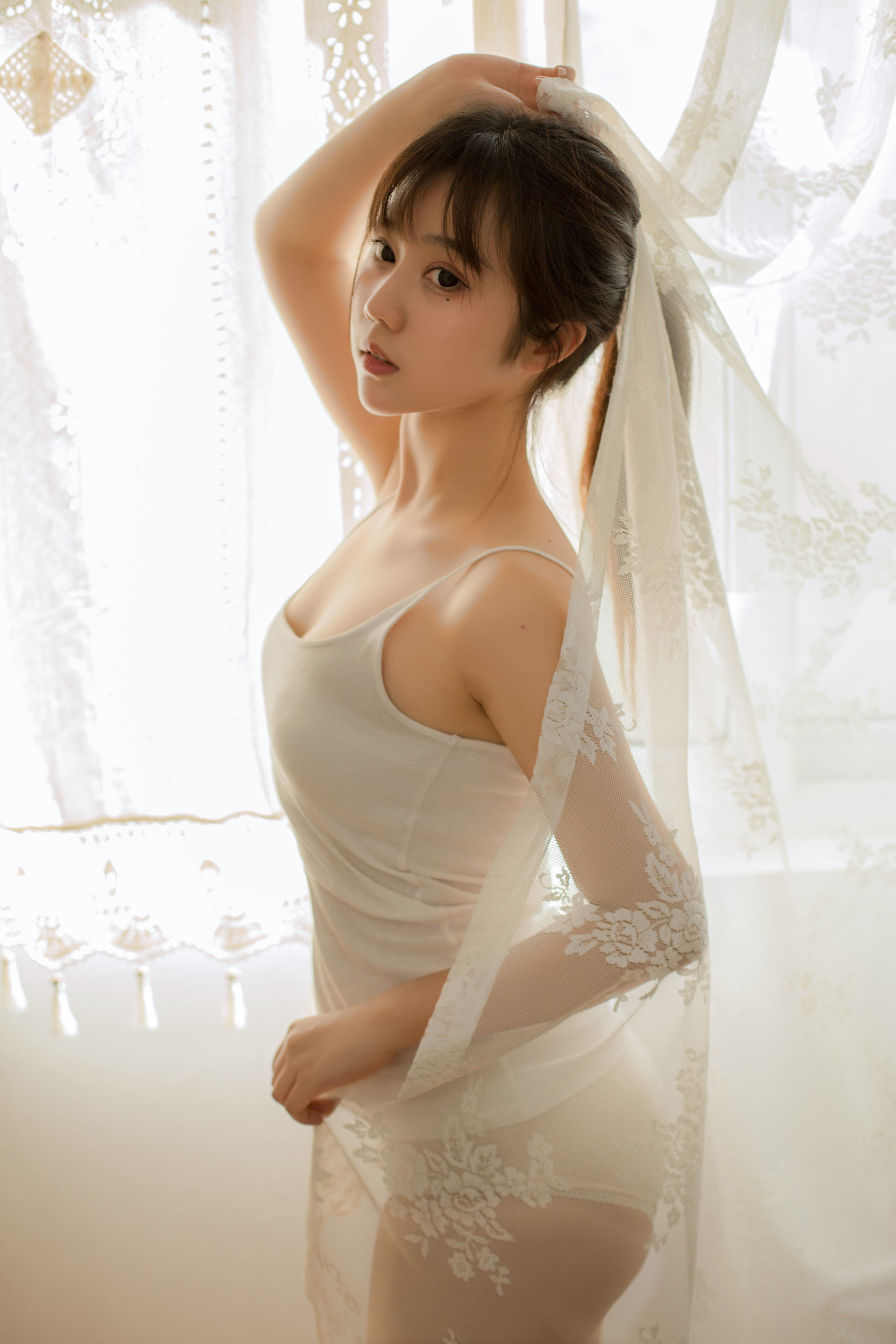 [萝莉COS] 微博福利姬镜酱 - 不知梦 日常