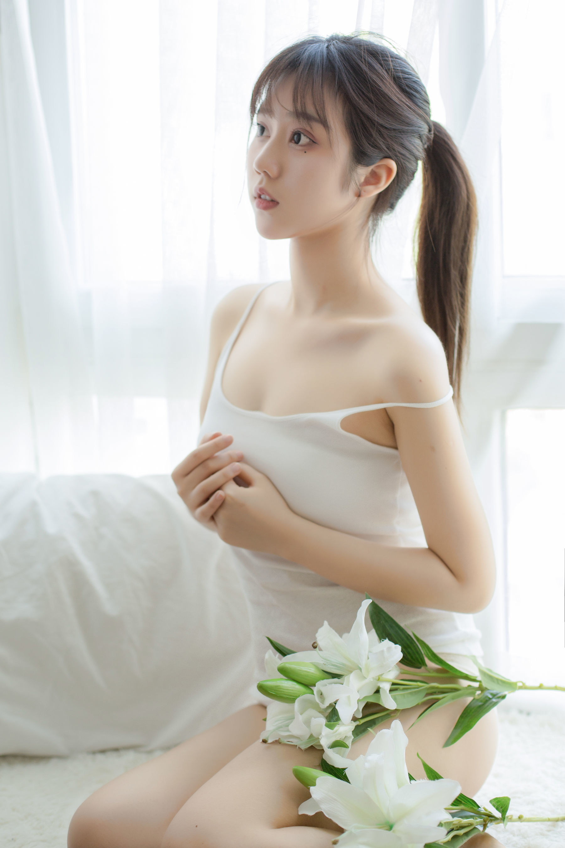[萝莉COS] 微博福利姬镜酱 - 不知梦 日常