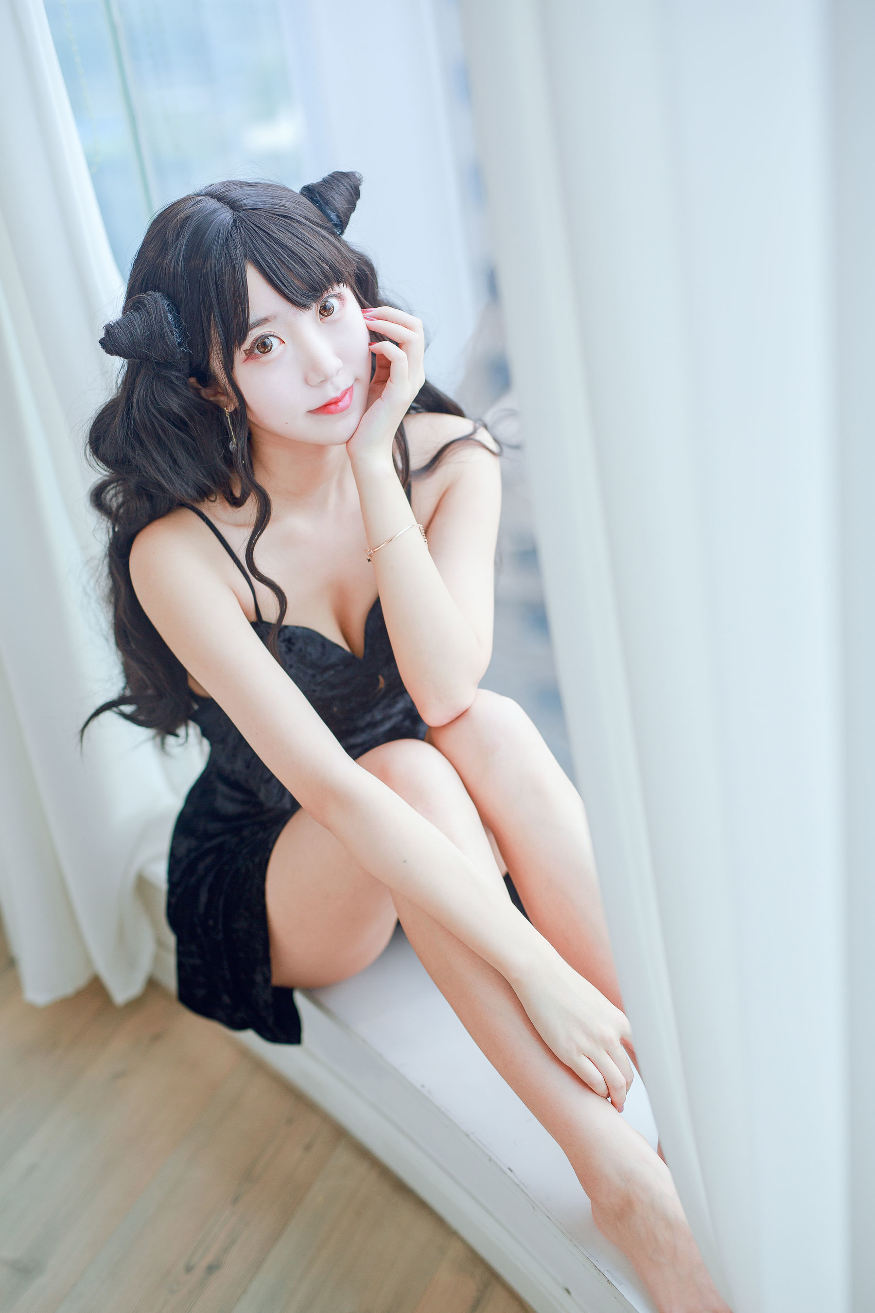 [萝莉COS] 黑川 - 小恶魔黑裙子