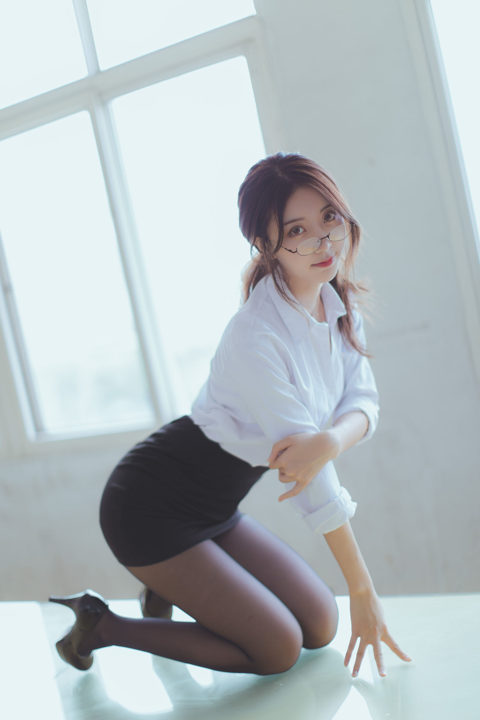 [萝莉COS] 黑川 - 黑丝教师