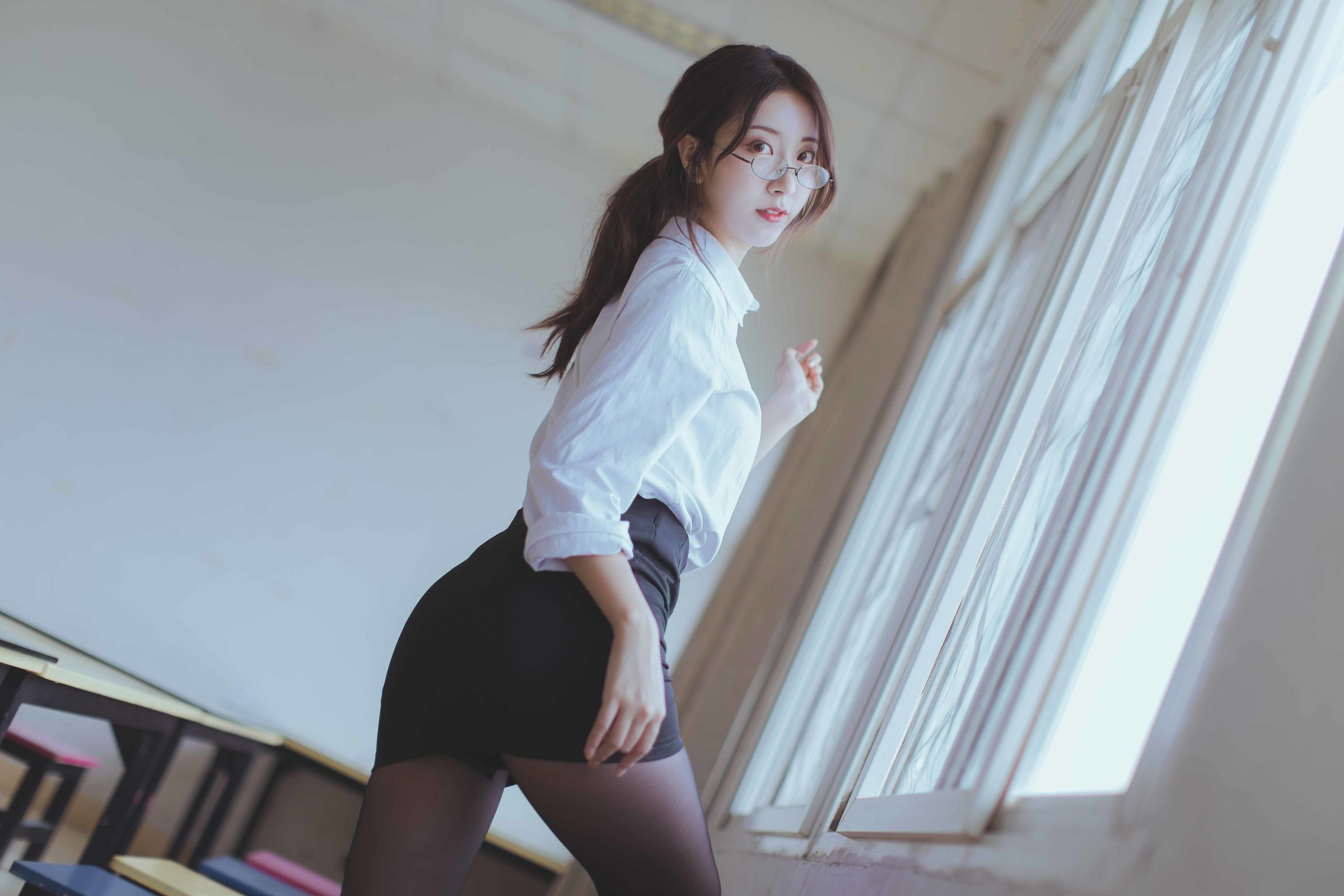 [萝莉COS] 黑川 - 黑丝教师