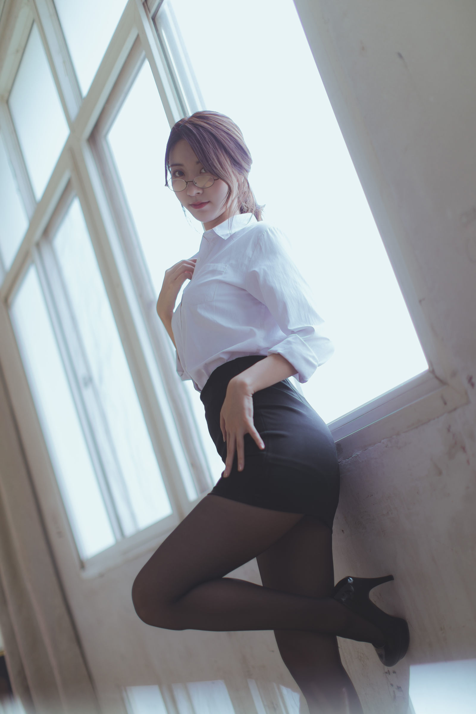 [萝莉COS] 黑川 - 黑丝教师