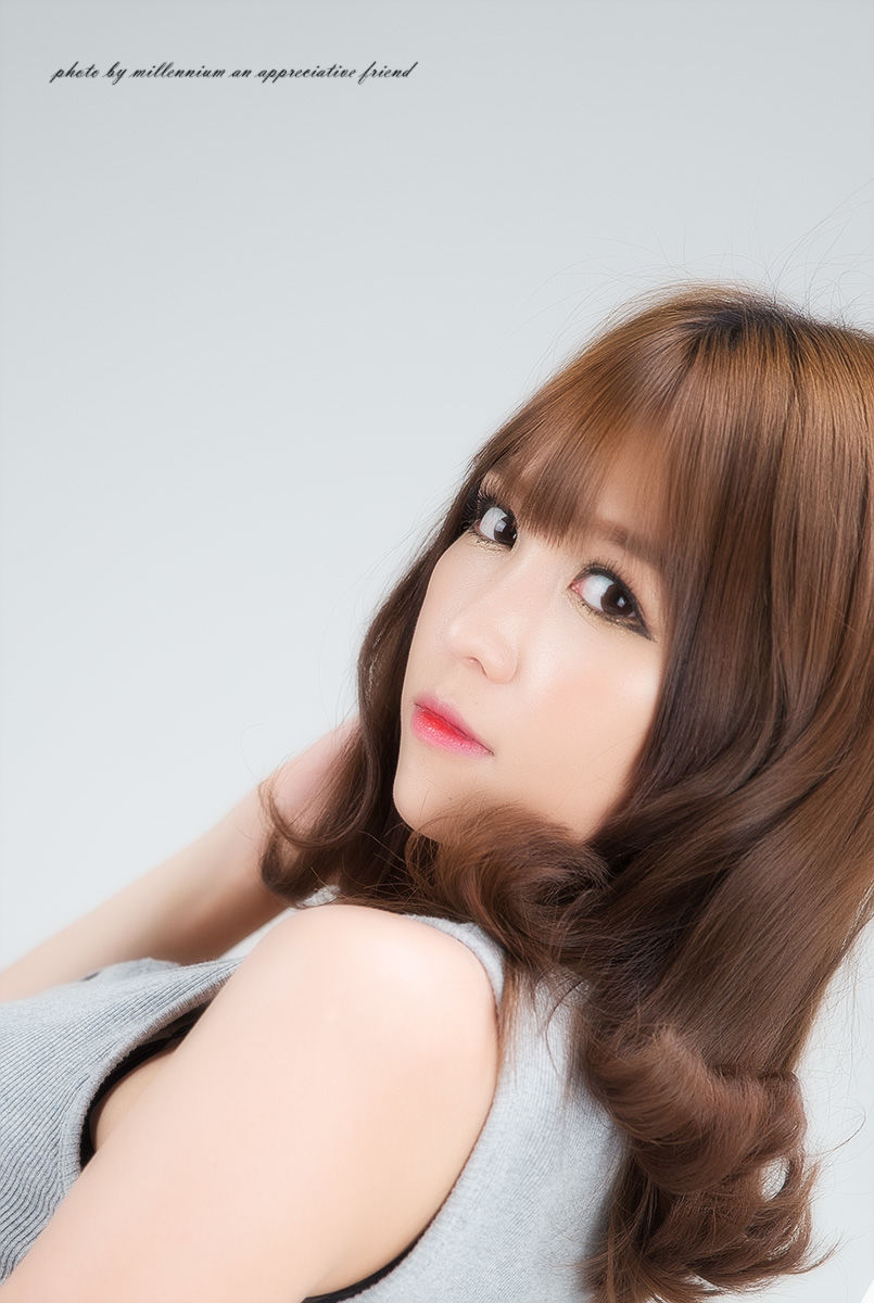 [韩国美女] 李恩慧 - 紧身牛仔裤2