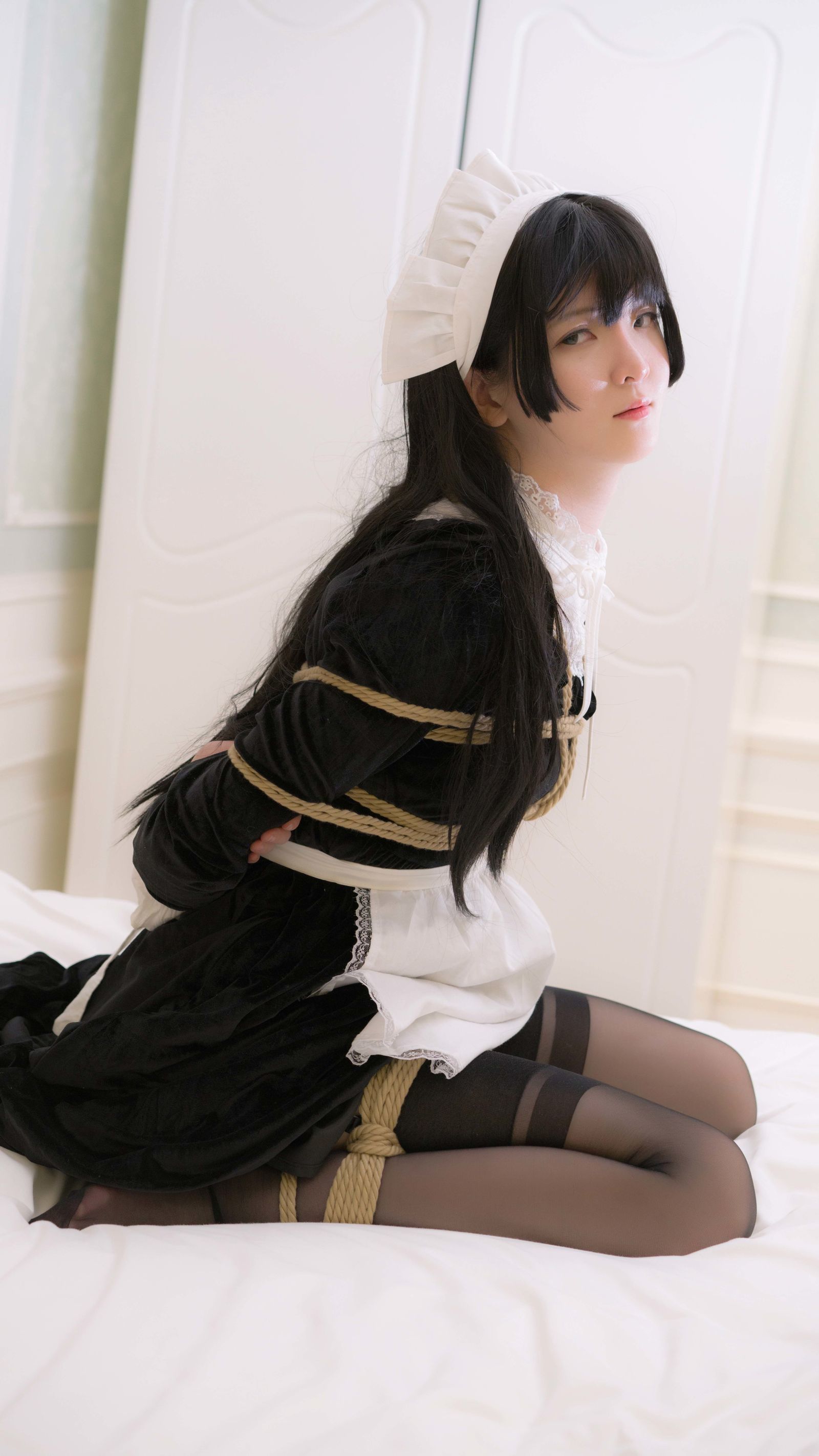 [萝莉COS] 一小央泽 - 束缚