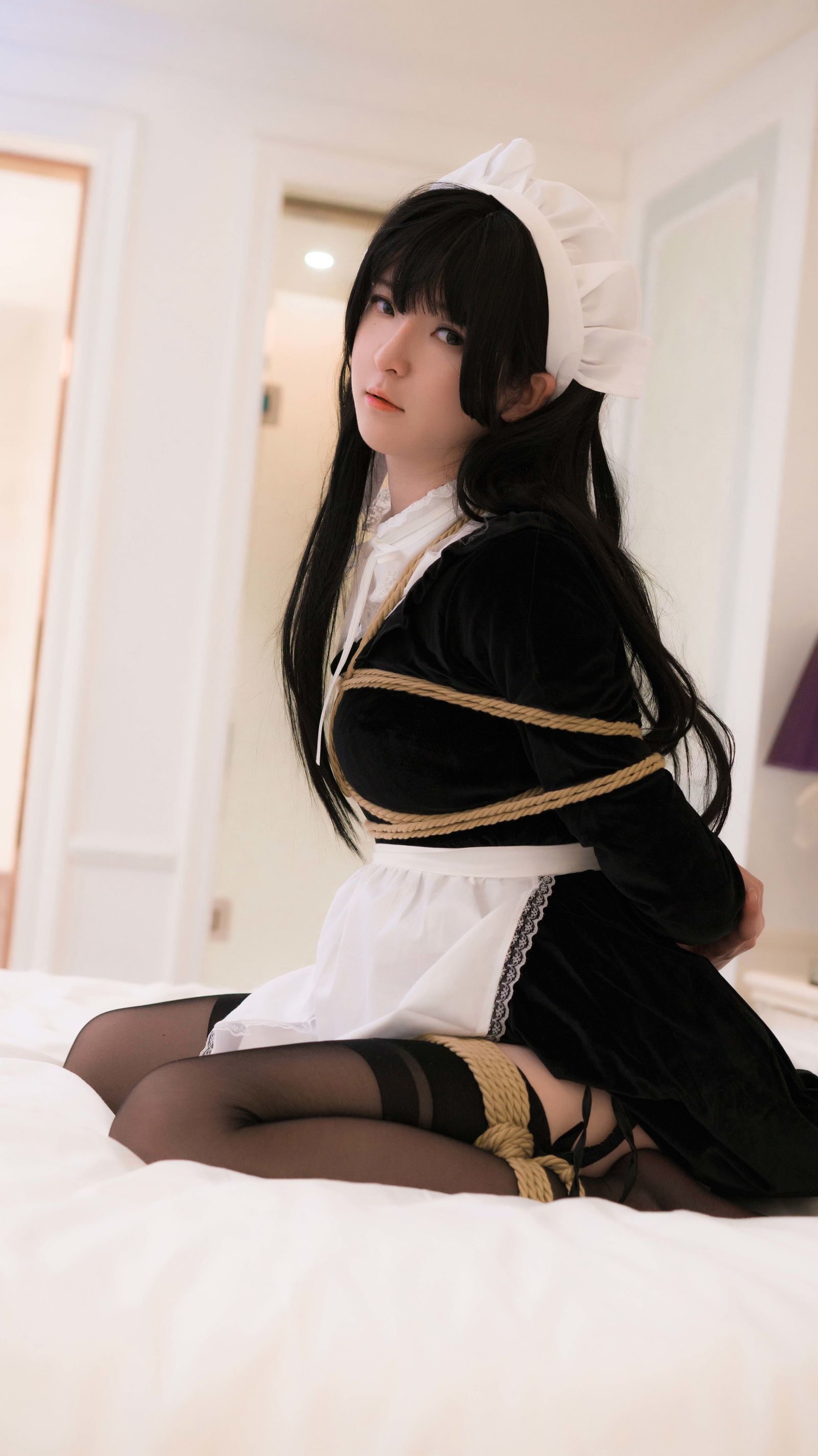 [萝莉COS] 一小央泽 - 束缚