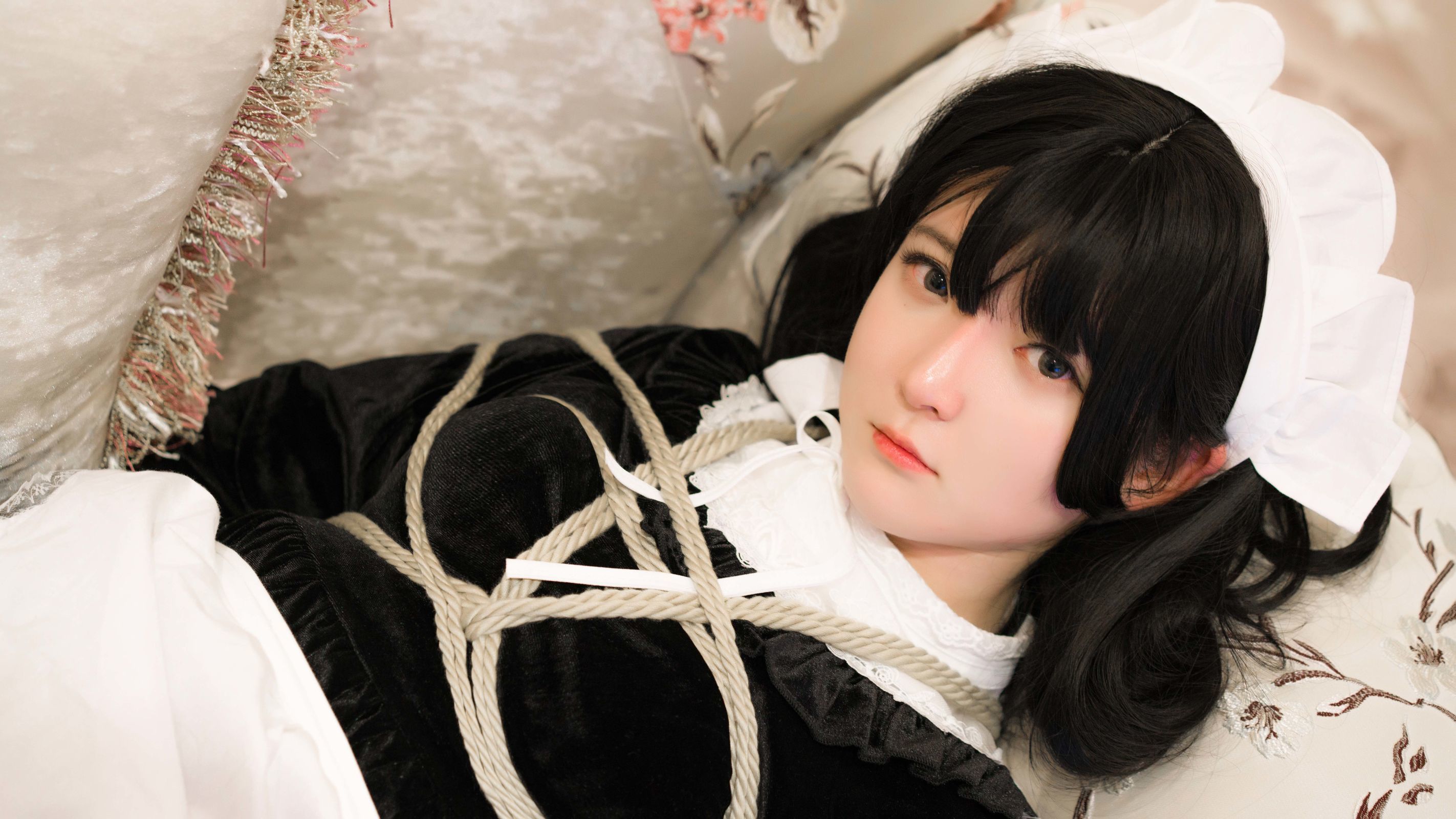 [萝莉COS] 一小央泽 - 束缚