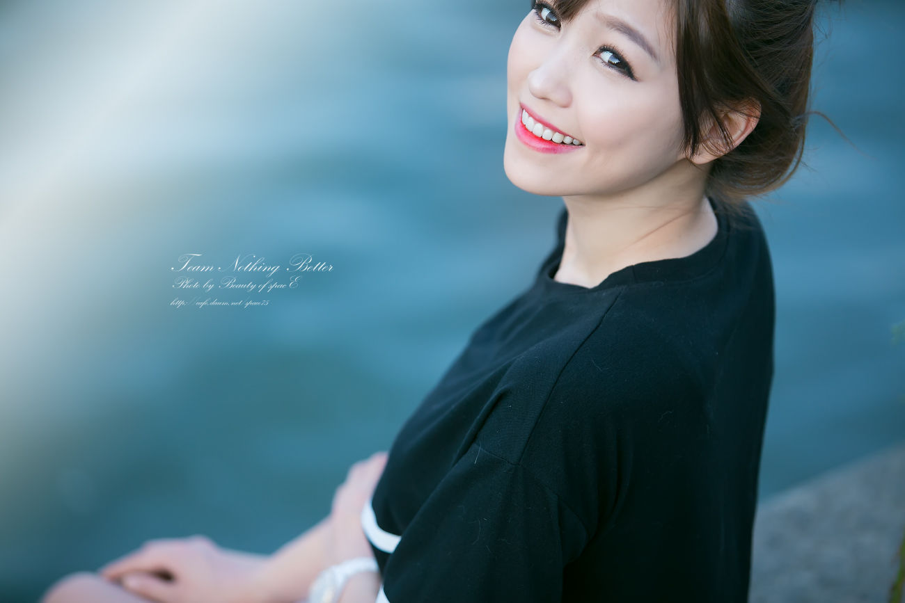 [韩国美女] 李恩慧 - 夕阳女神