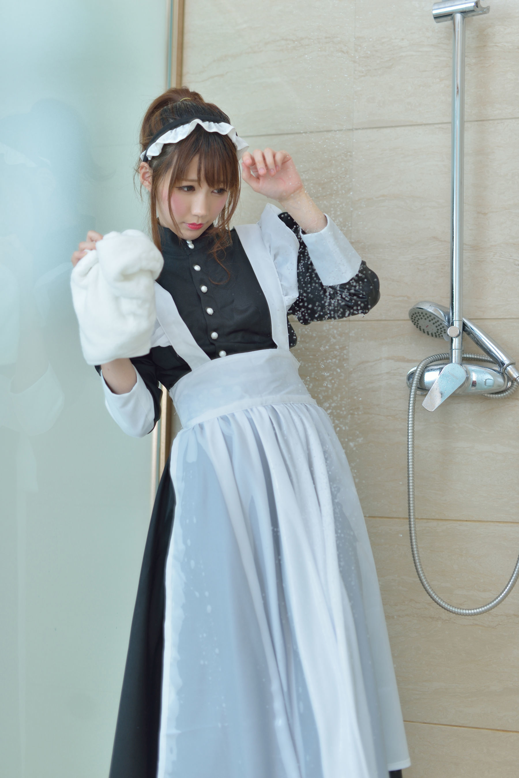 [萝莉COS] NAGISA魔物喵 VOL.07 女仆小姐