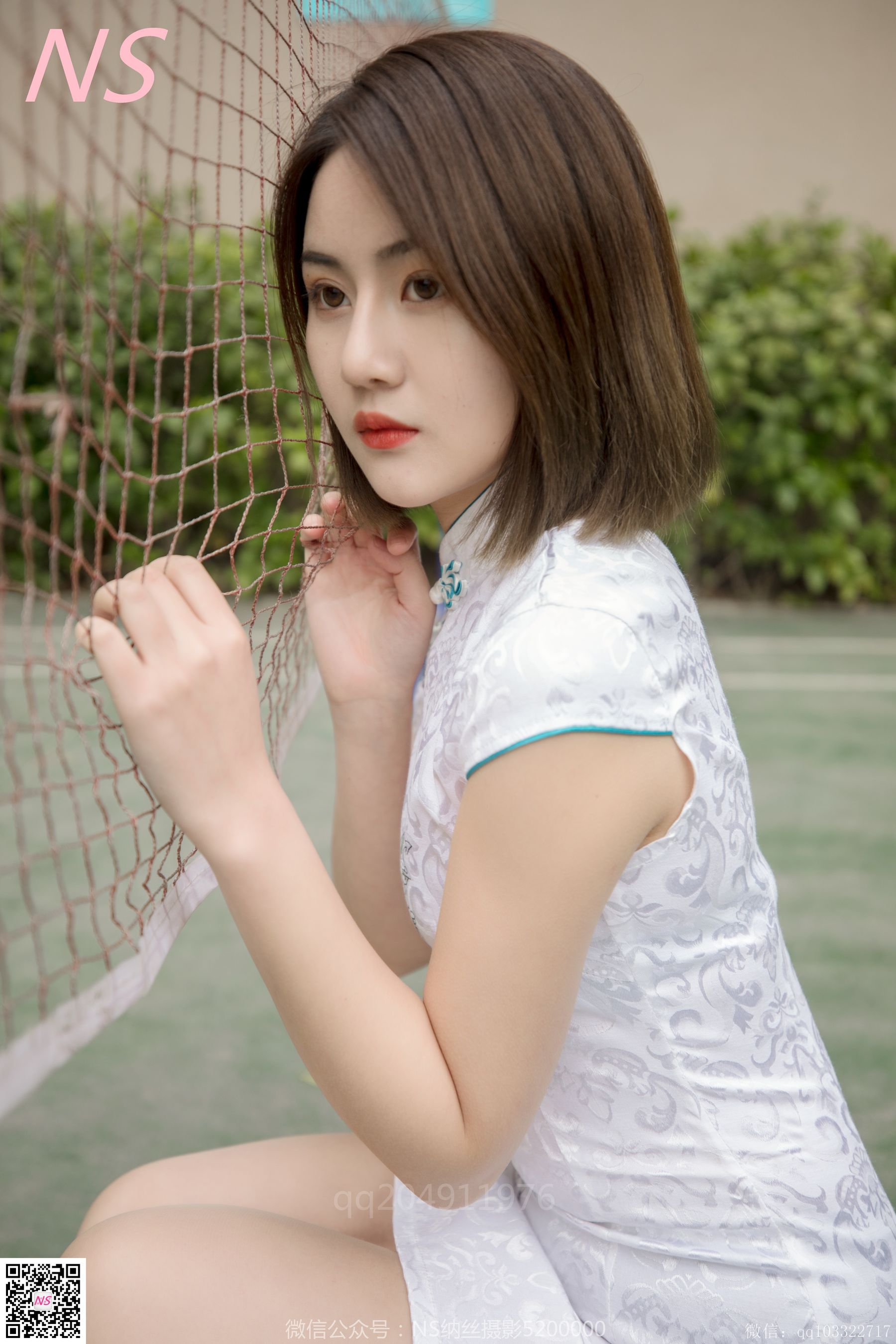 [纳丝摄影]  品茹 素雅旗袍丝袜秀