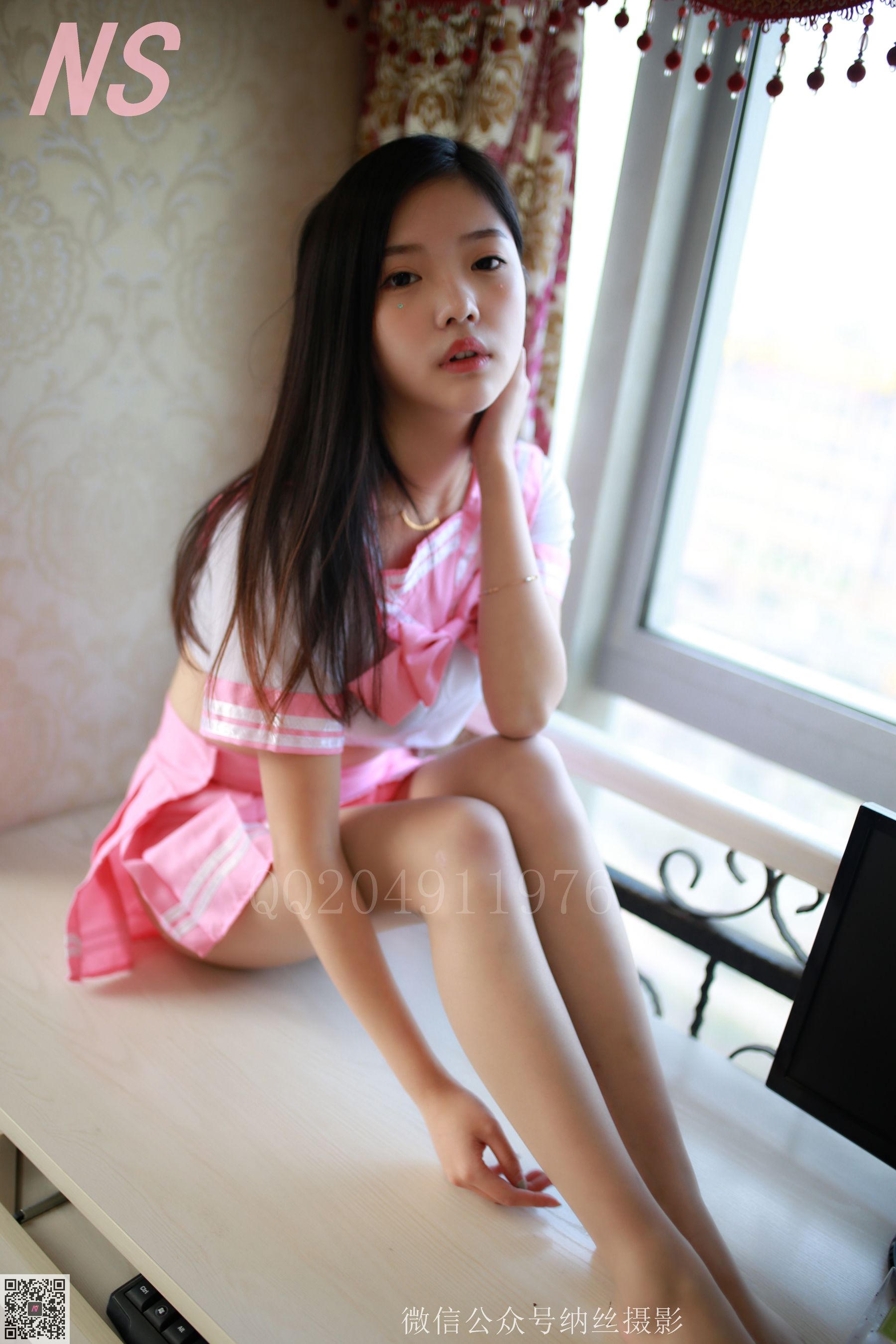 [纳丝摄影]  圆碗妹儿 粉系性感