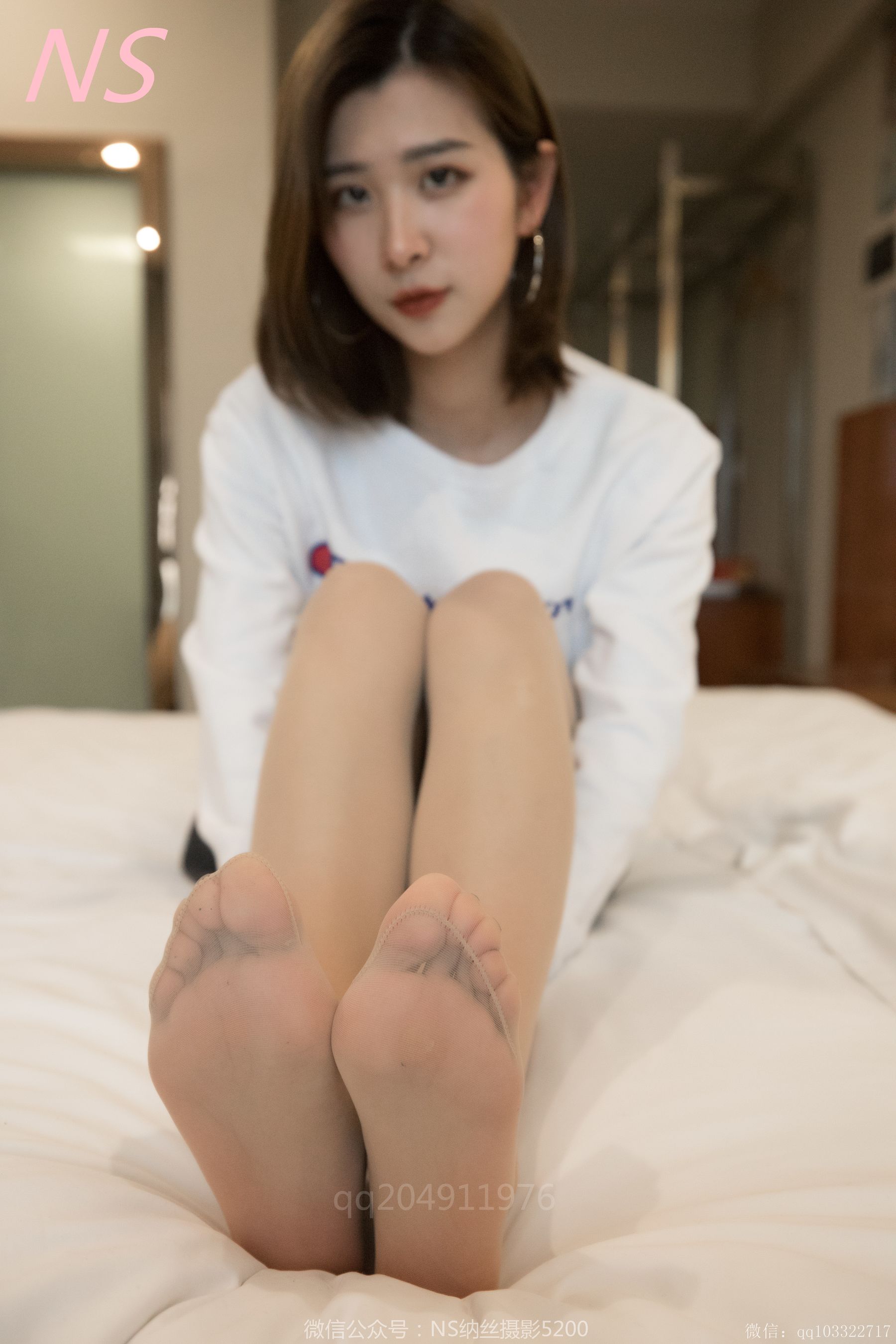 [纳丝摄影]  娜美 女神的丝袜玉足