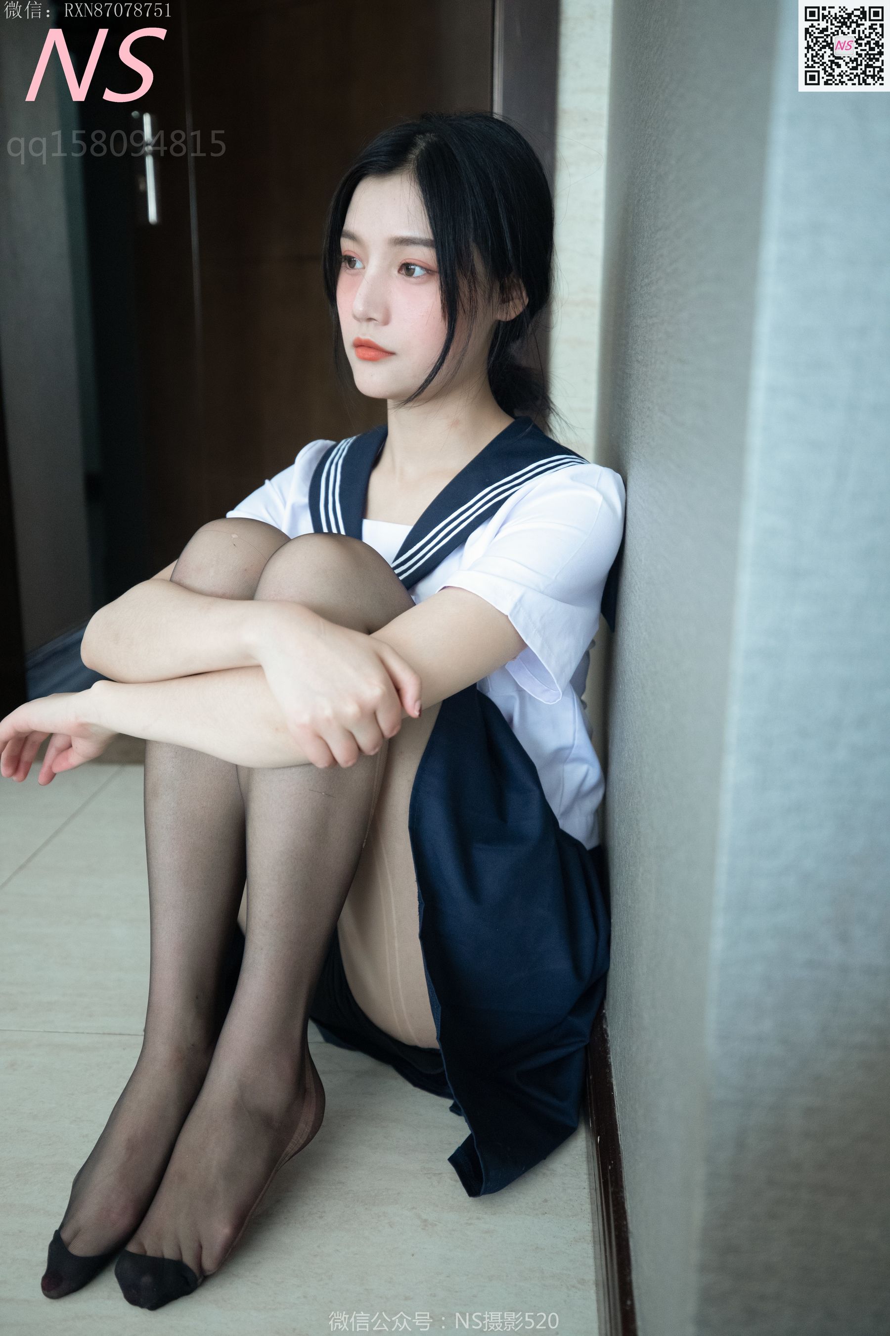 [纳丝摄影]  子涵 黑色丝袜的家居生活