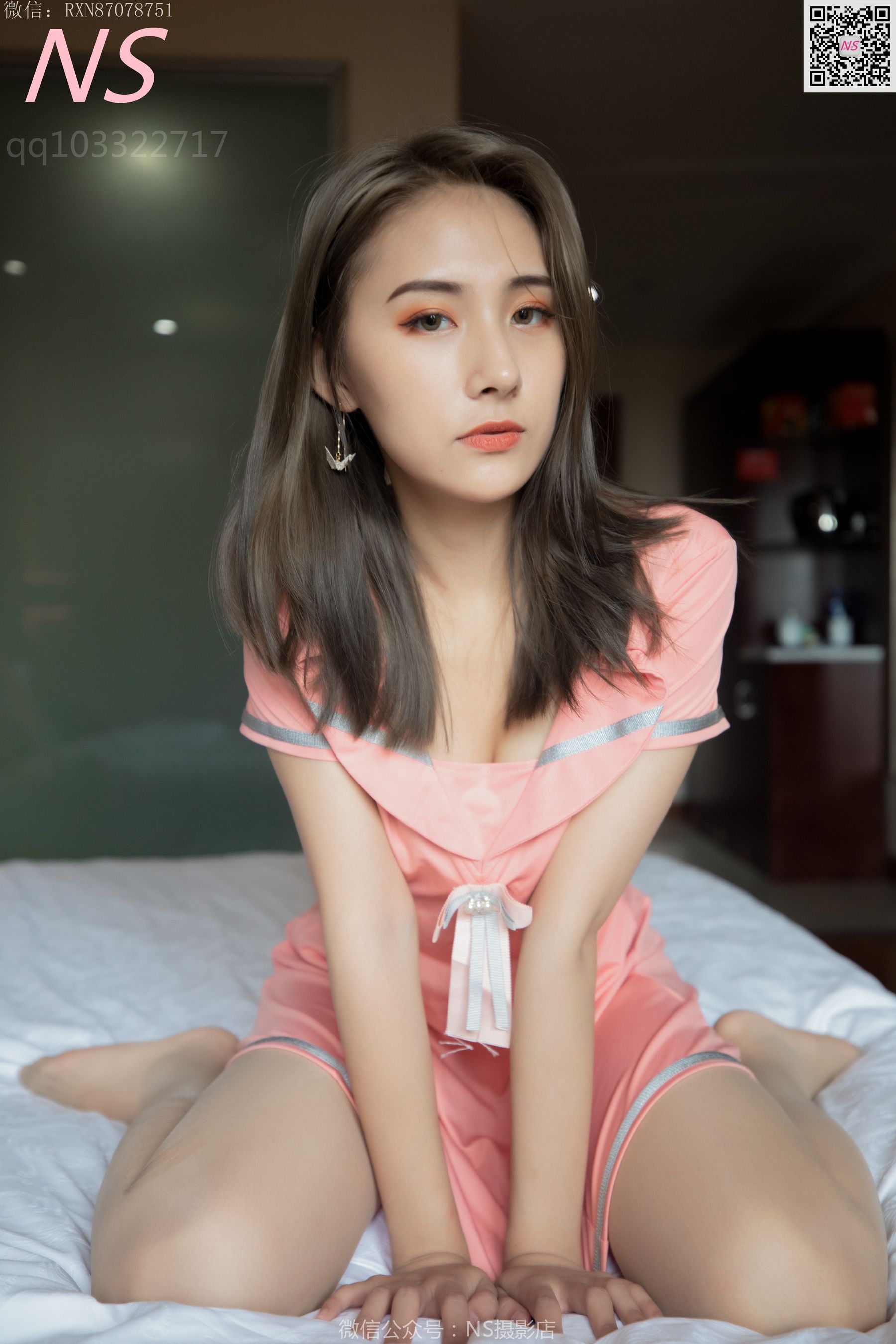 [纳丝摄影]  小允儿 明星脸丝袜美腿