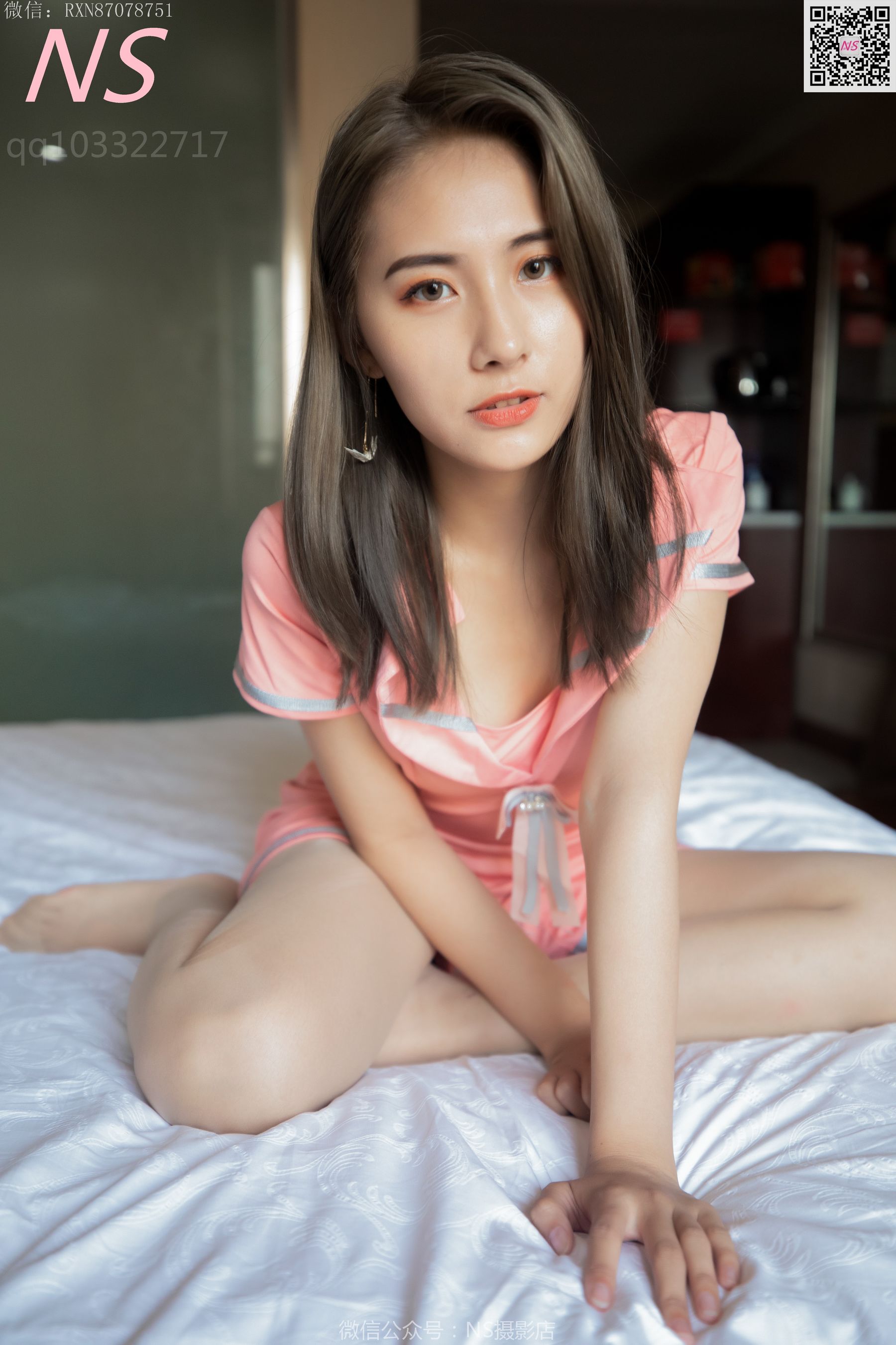[纳丝摄影]  小允儿 明星脸丝袜美腿