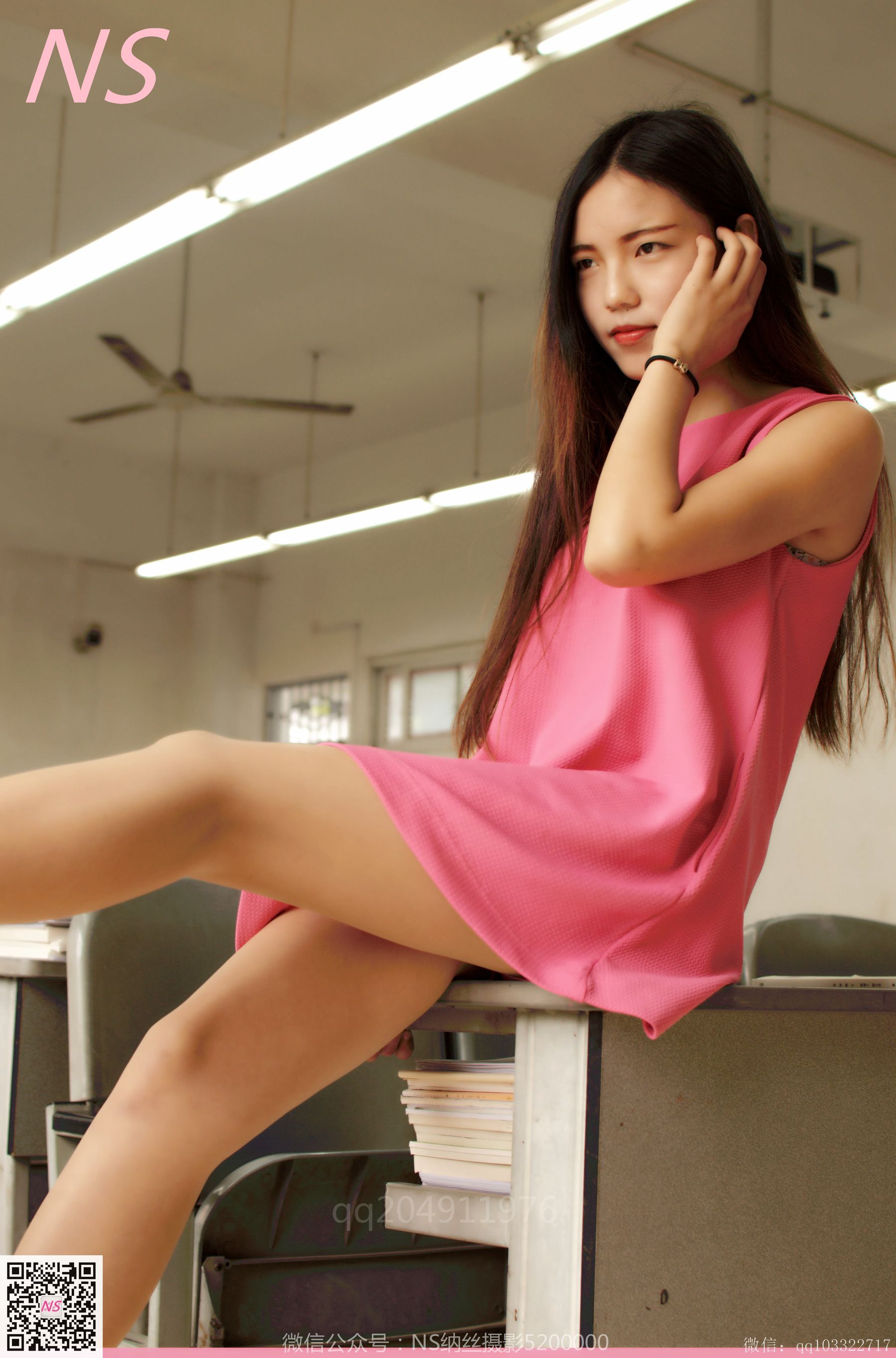 [纳丝摄影]  悠悠 肉丝红衣女孩