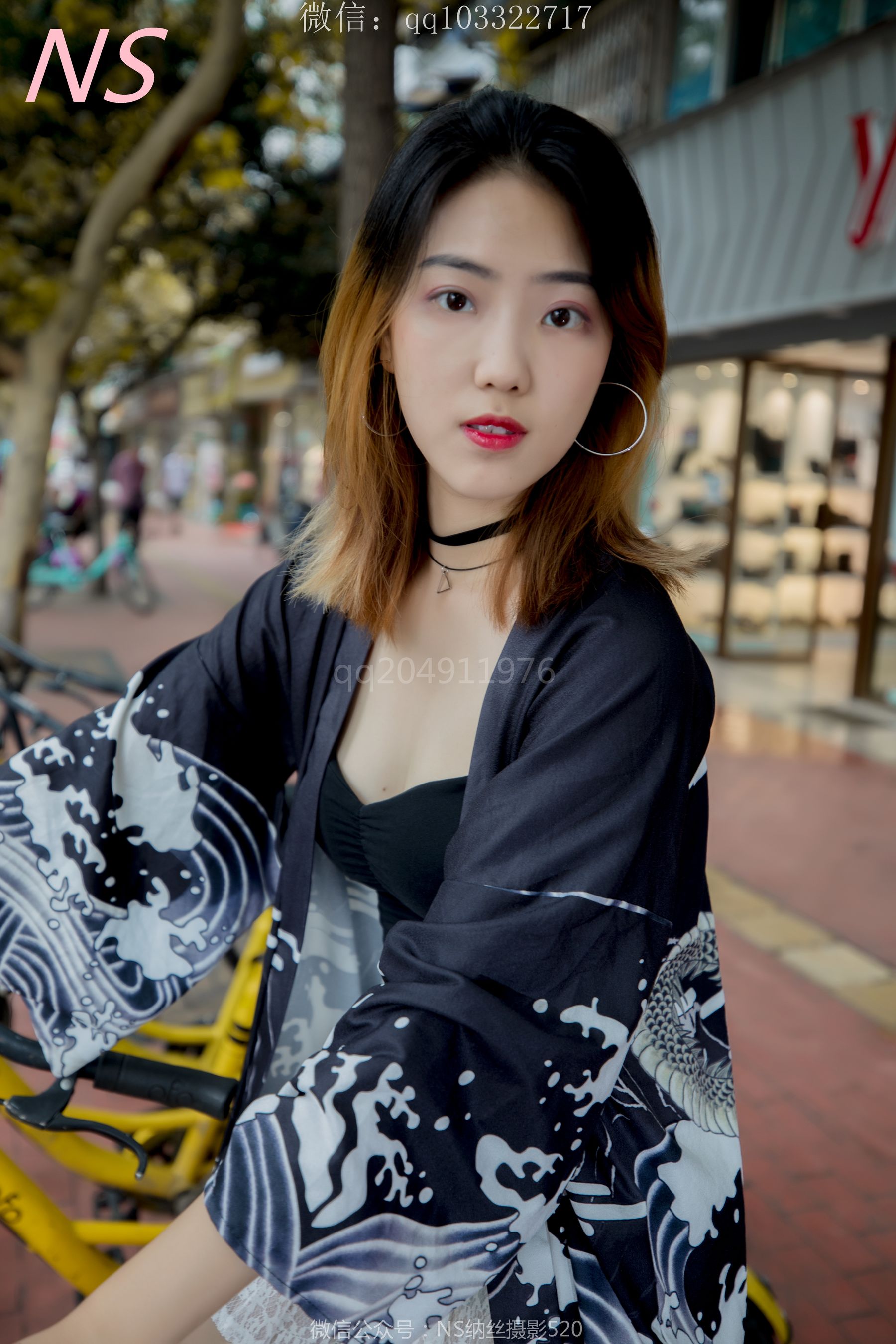 [纳丝摄影]  曼雯 肉色丝袜美腿三轮车之行