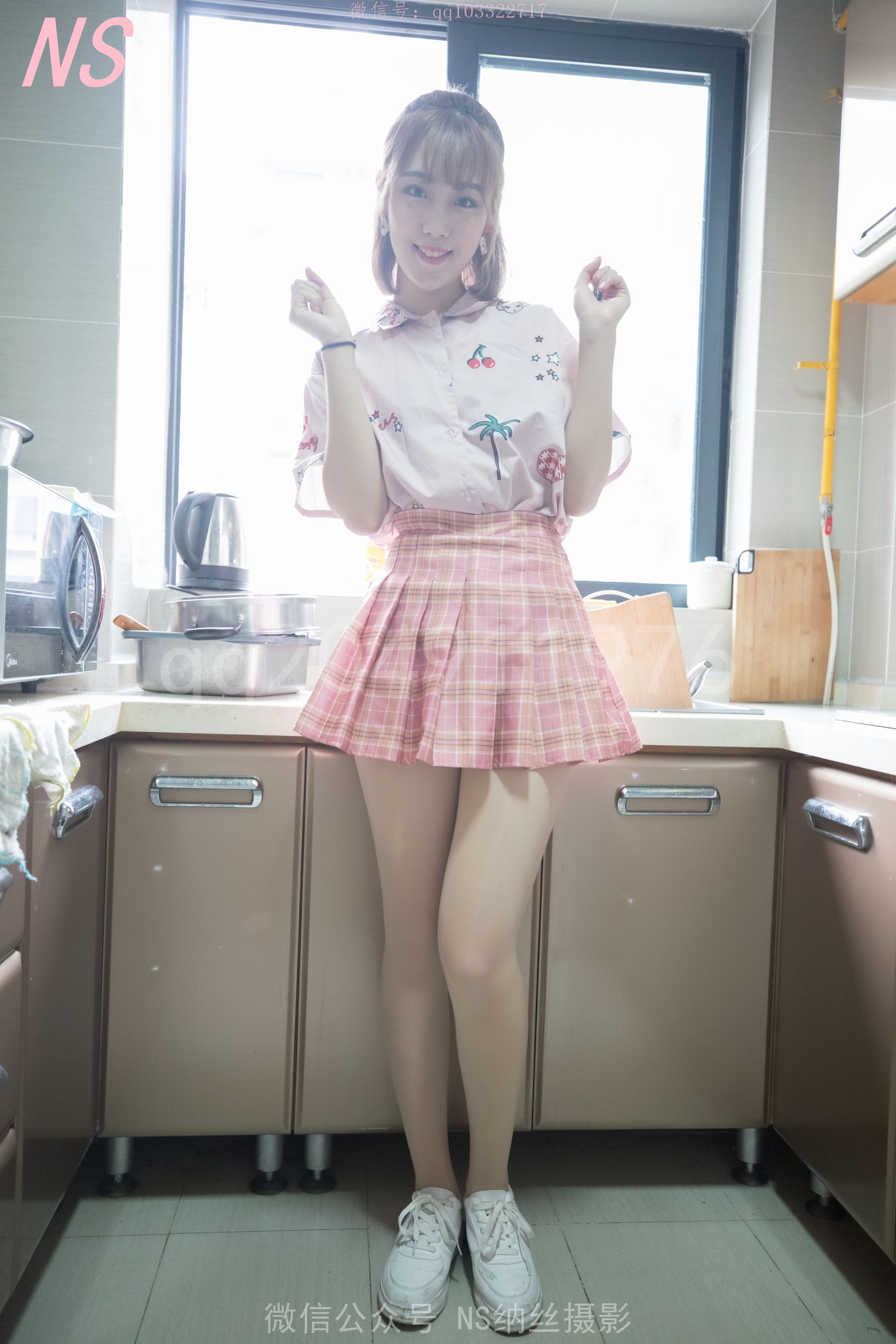 [纳丝摄影]  琴子 来我家里啦 丝袜好特殊的