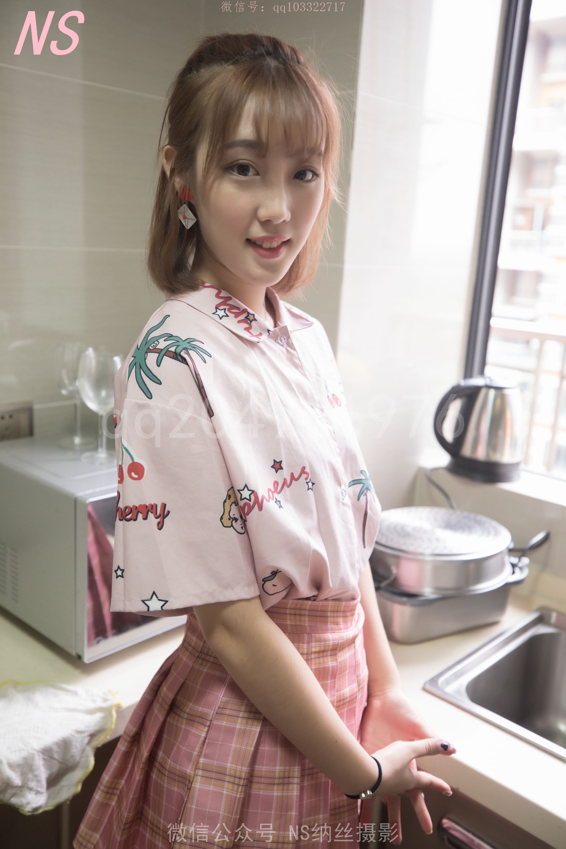 [纳丝摄影]  琴子 来我家里啦 丝袜好特殊的