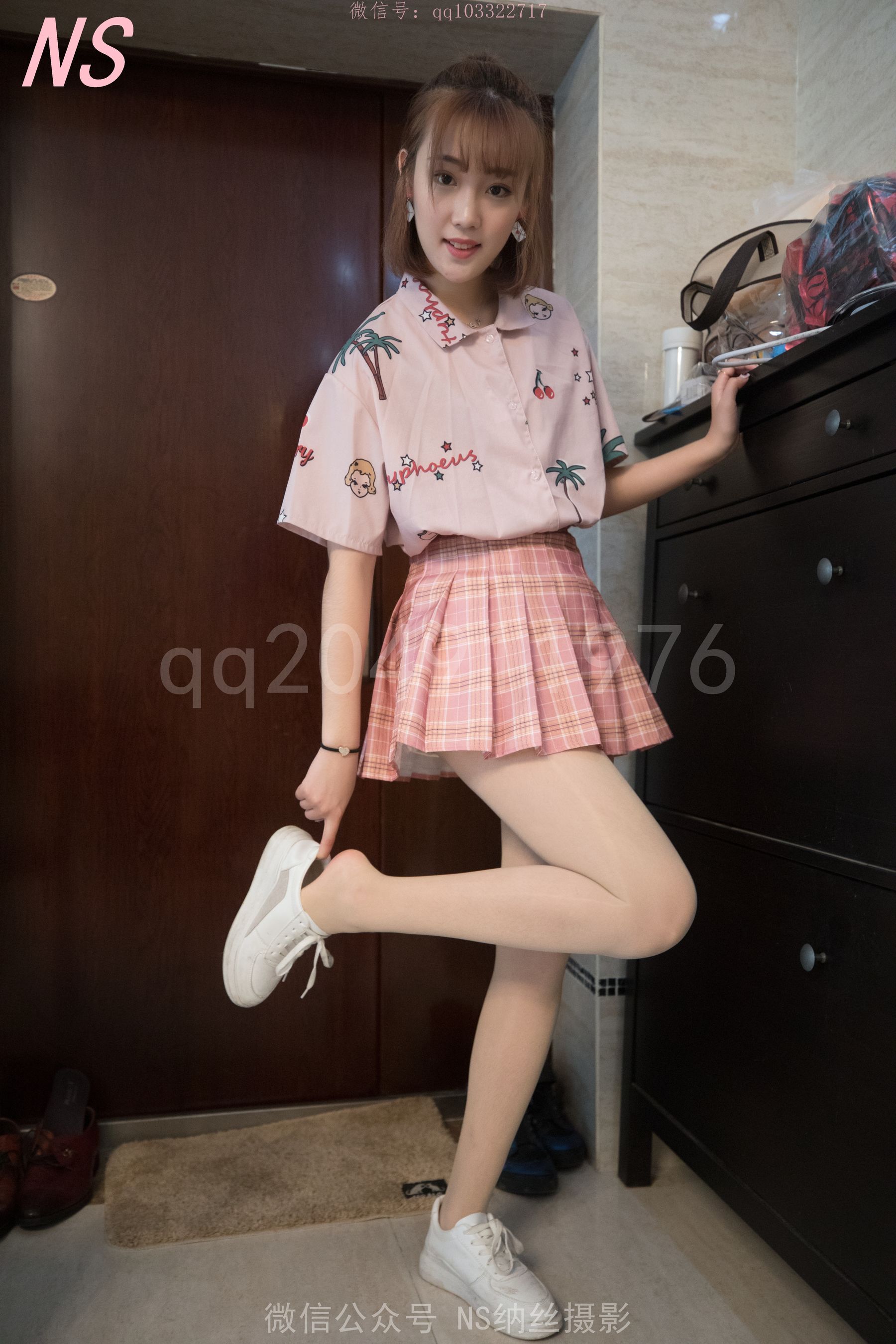 [纳丝摄影]  琴子 来我家里啦 丝袜好特殊的