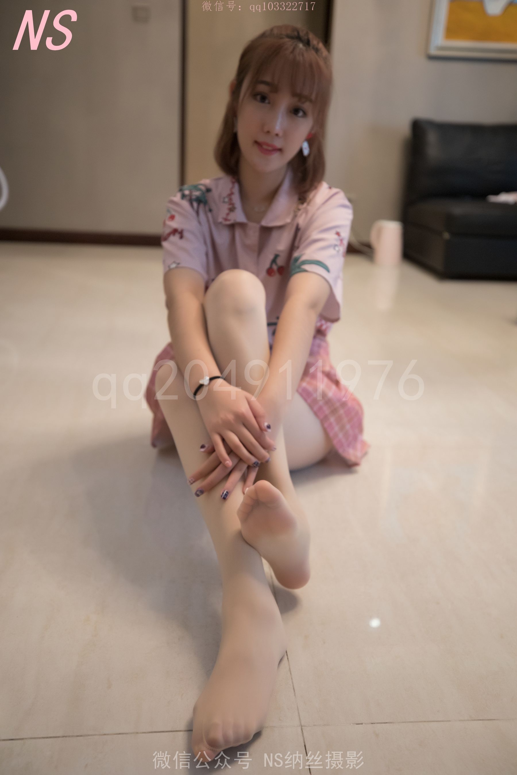 [纳丝摄影]  琴子 来我家里啦 丝袜好特殊的