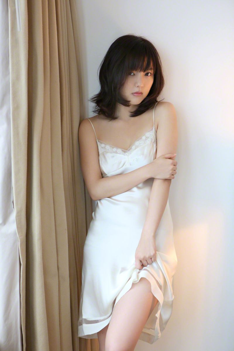 [Wanibooks] NO.131 Erina Mano 真野恵里菜