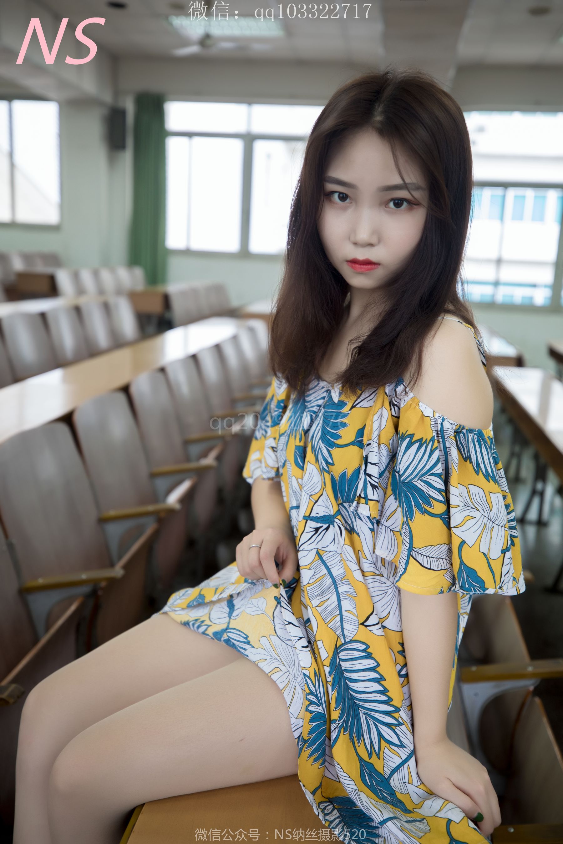 [纳丝摄影]  瑶瑶 毕业季 肉色丝袜美腿萌萌哒