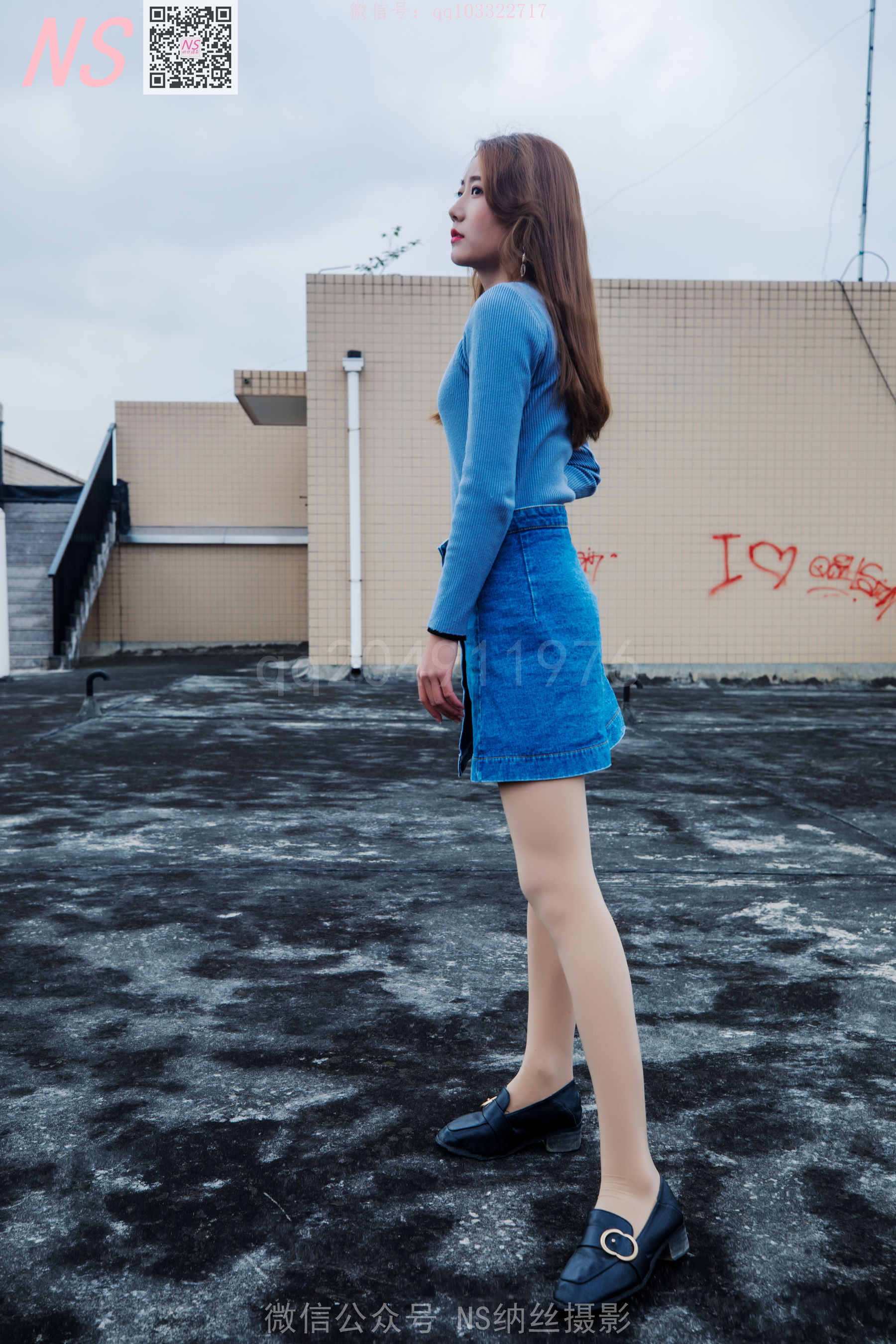 [纳丝摄影]  舒怡 女神天台肉色丝袜