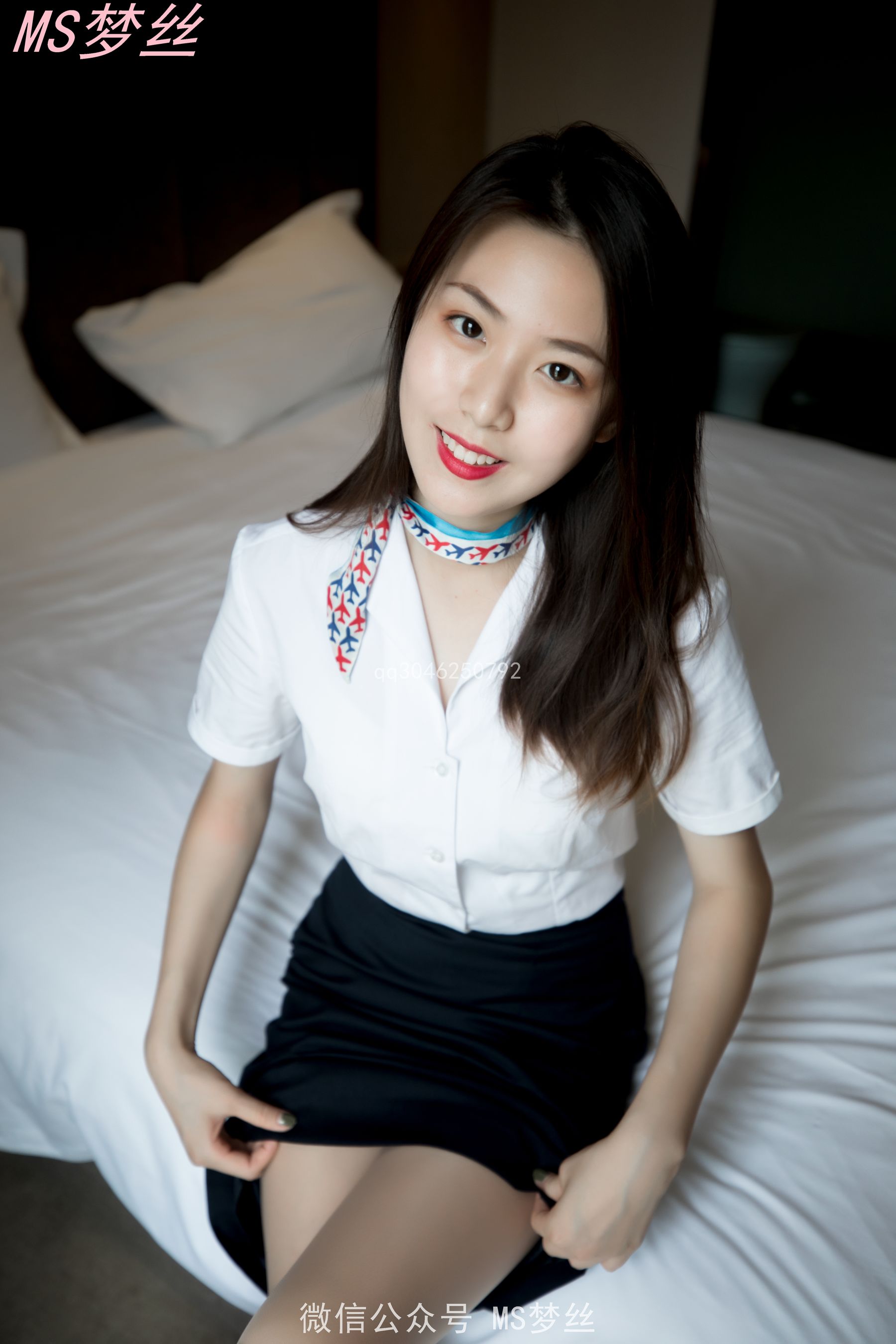 [纳丝摄影]  芷蕾 肉色丝袜礼仪颜值爆表！