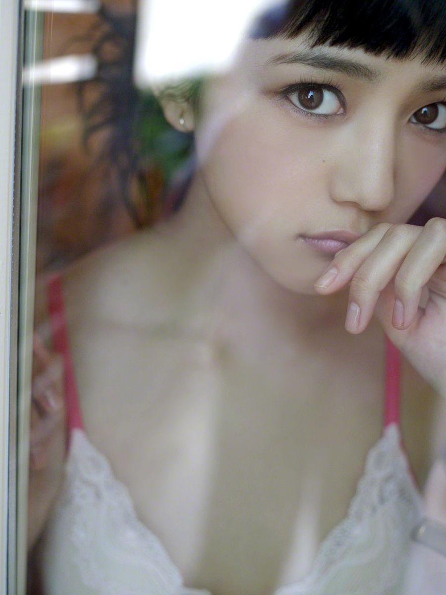 [Wanibooks] NO.132 Haruna Kawaguchi 川口春奈