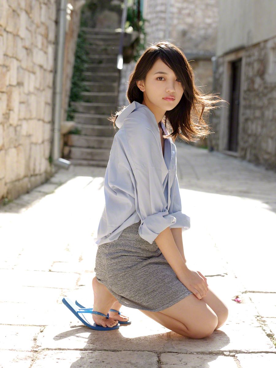 [Wanibooks] NO.132 Haruna Kawaguchi 川口春奈