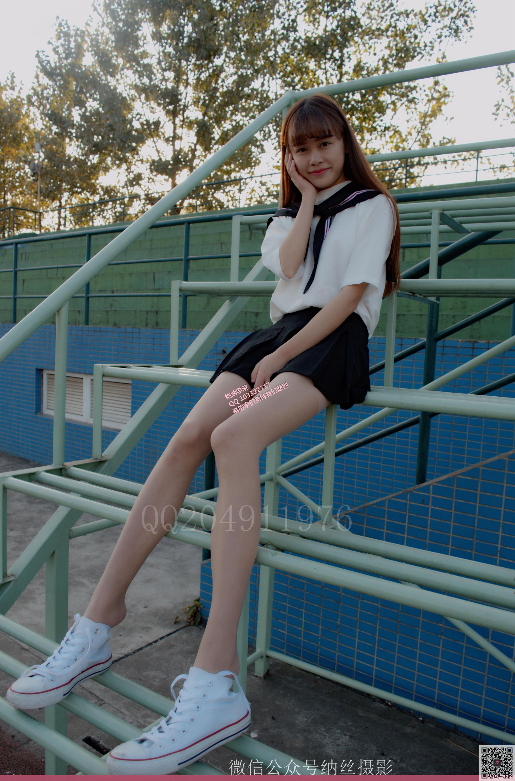 [纳丝摄影] NO.013 霜儿 JK户外肉丝美腿