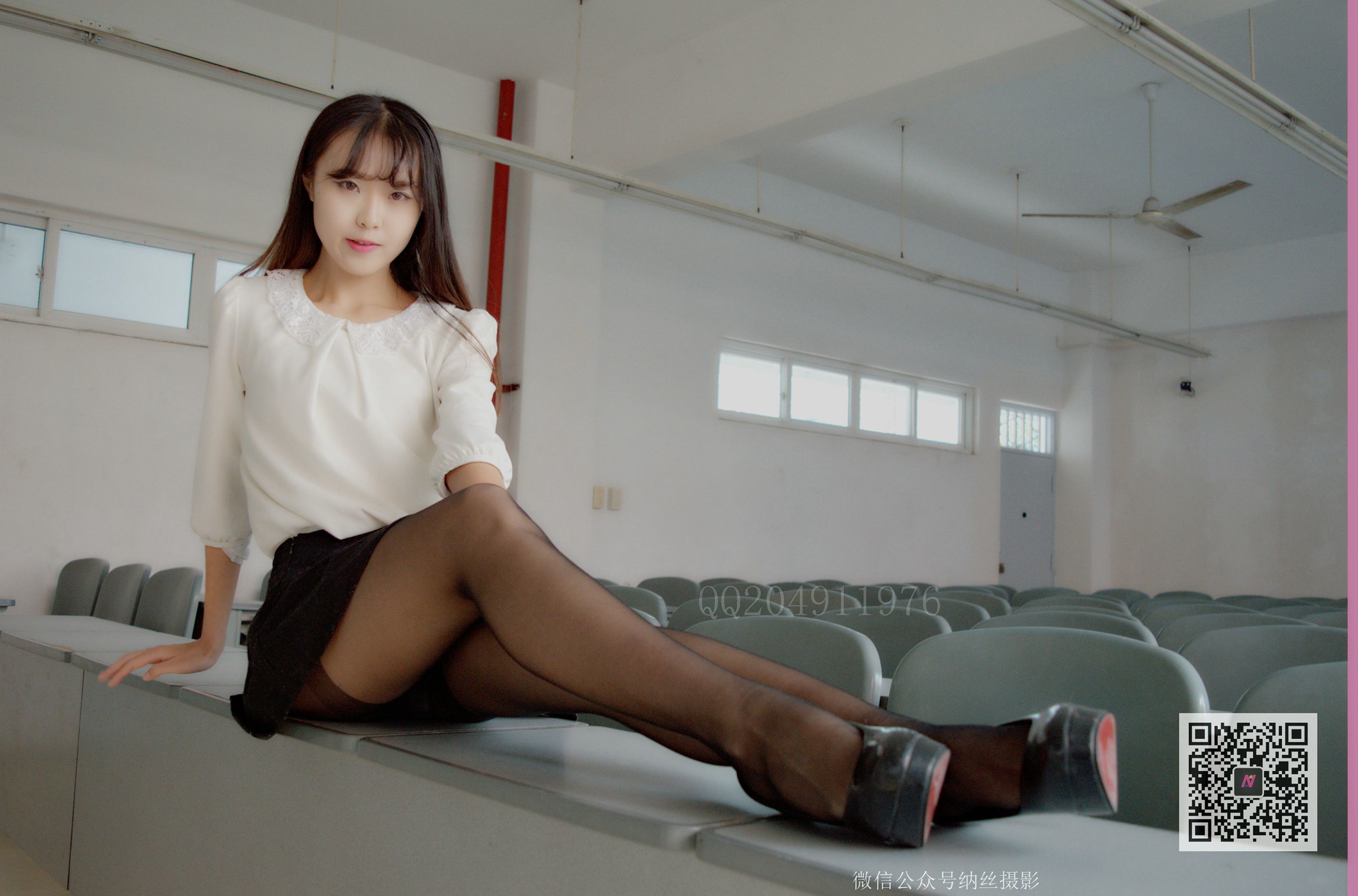 [纳丝摄影] NO.021 吴雪儿 清纯少女教室黑丝