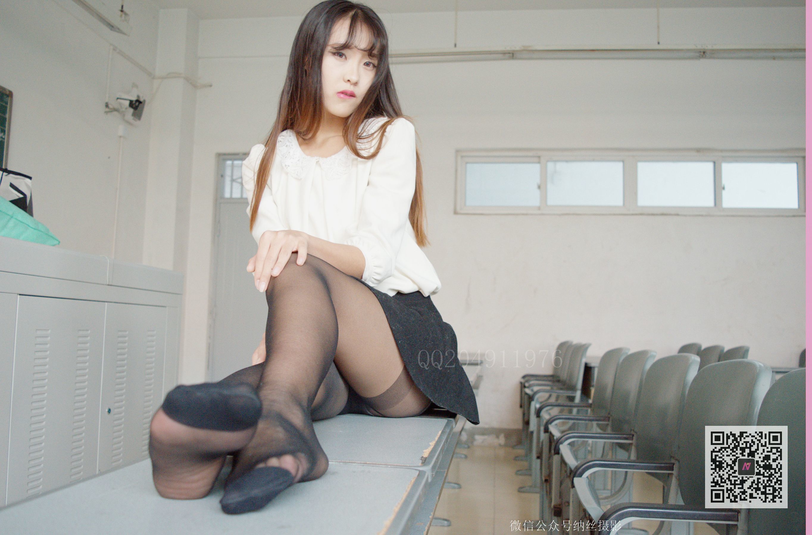 [纳丝摄影] NO.021 吴雪儿 清纯少女教室黑丝