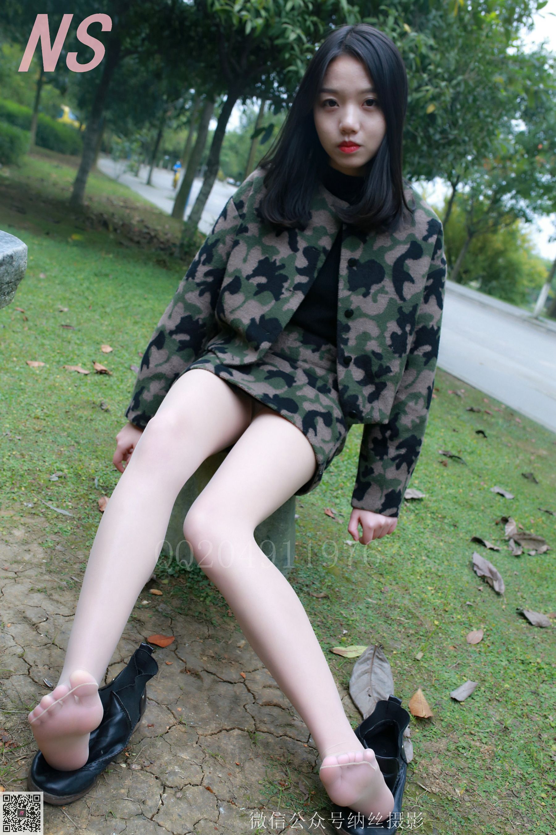 [纳丝摄影] NO.095 微微 迷彩少女户外肉丝