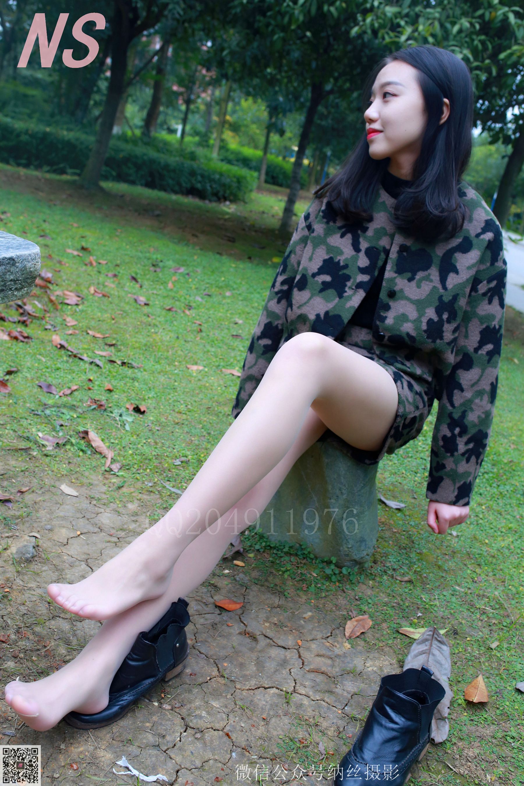 [纳丝摄影] NO.095 微微 迷彩少女户外肉丝