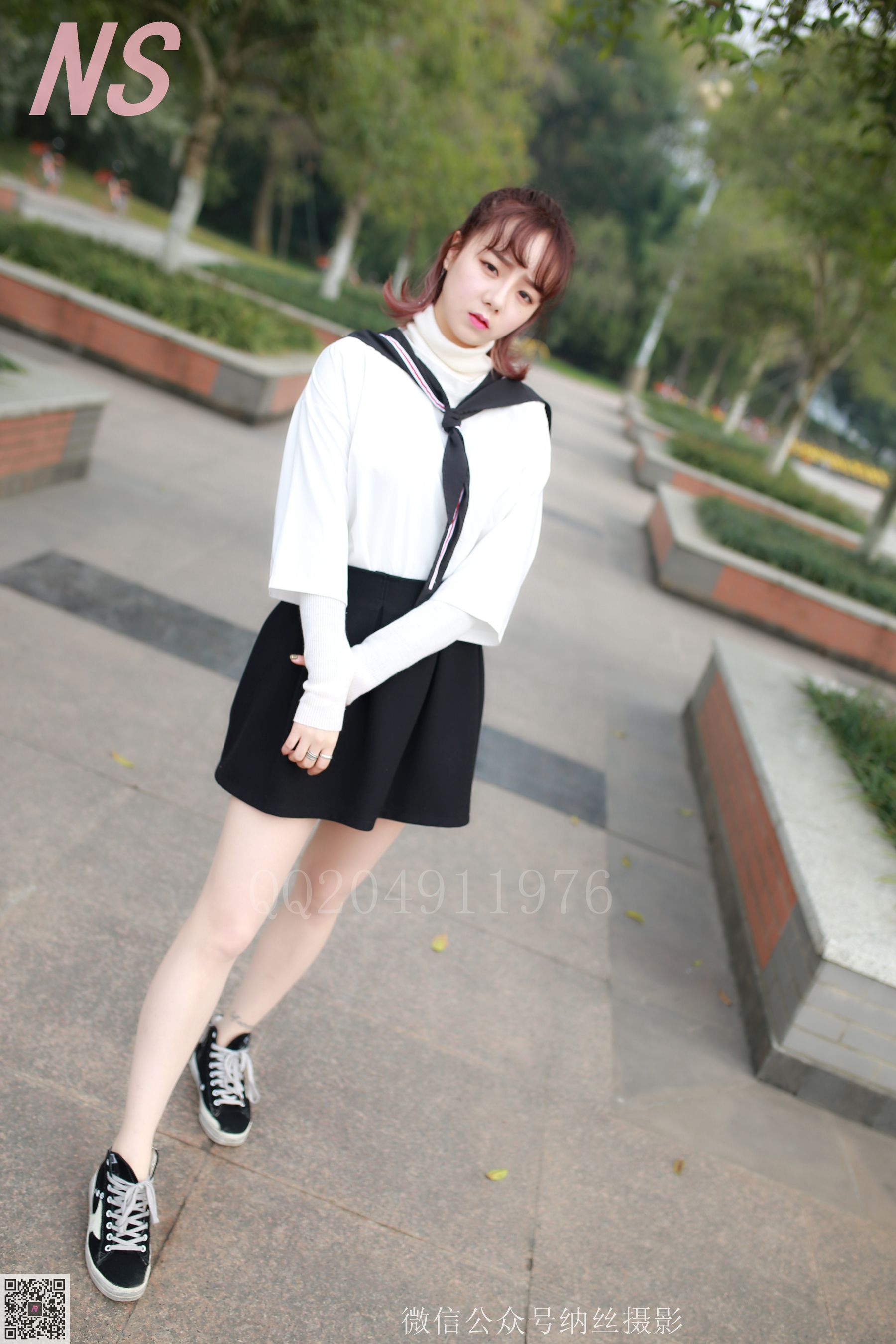 [纳丝摄影] NO.100 然然 大学校园丝袜美足