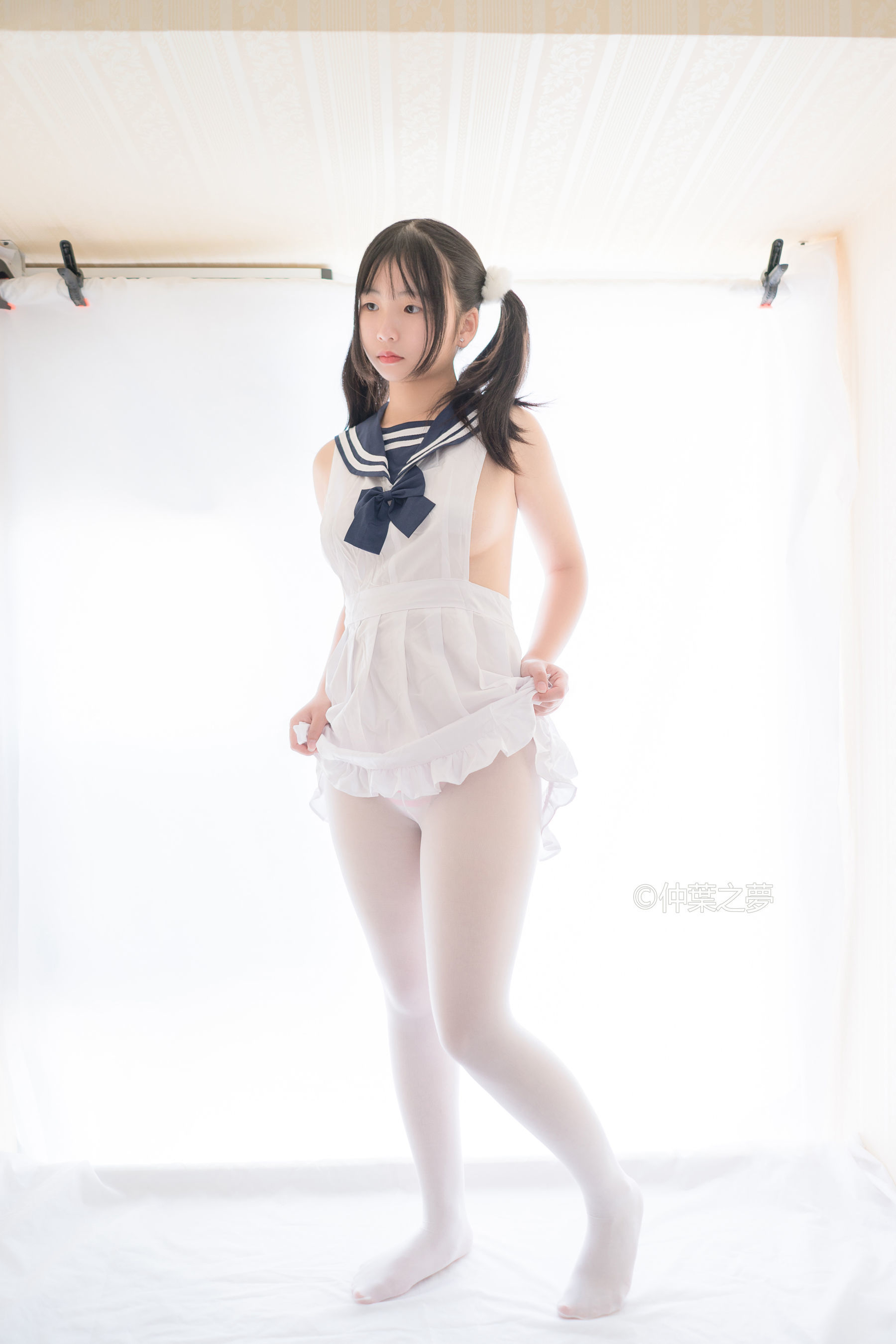 [轻兰映画] Grand.002 美代Miyo 情趣水手服