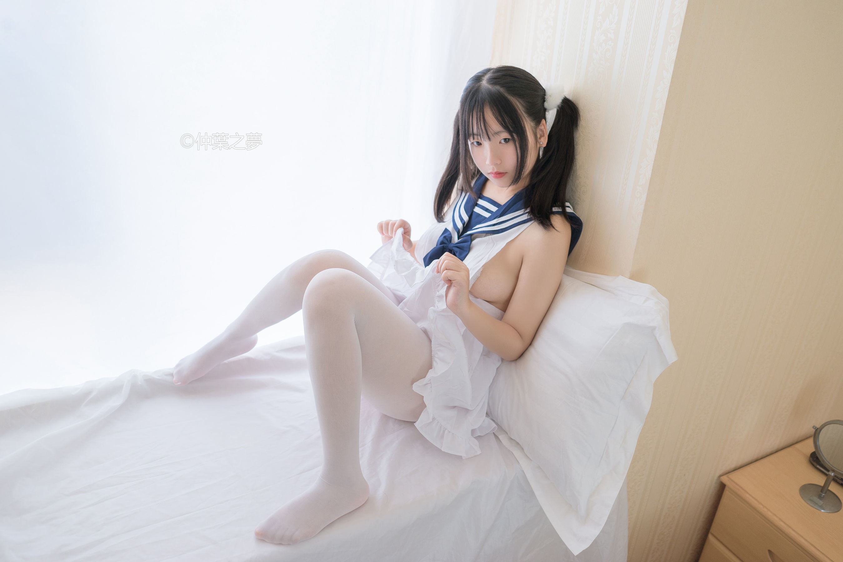 [轻兰映画] Grand.002 美代Miyo 情趣水手服