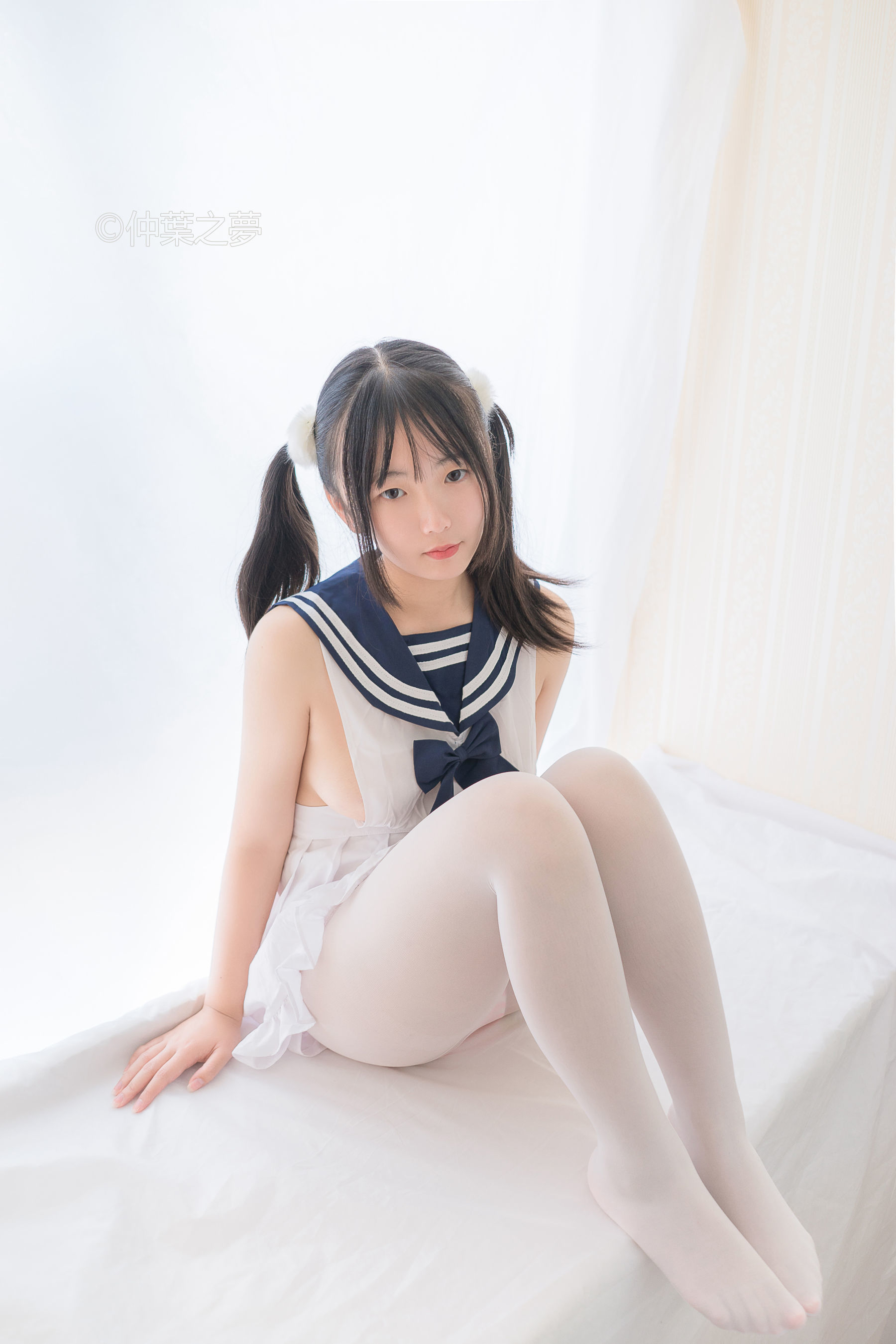 [轻兰映画] Grand.002 美代Miyo 情趣水手服