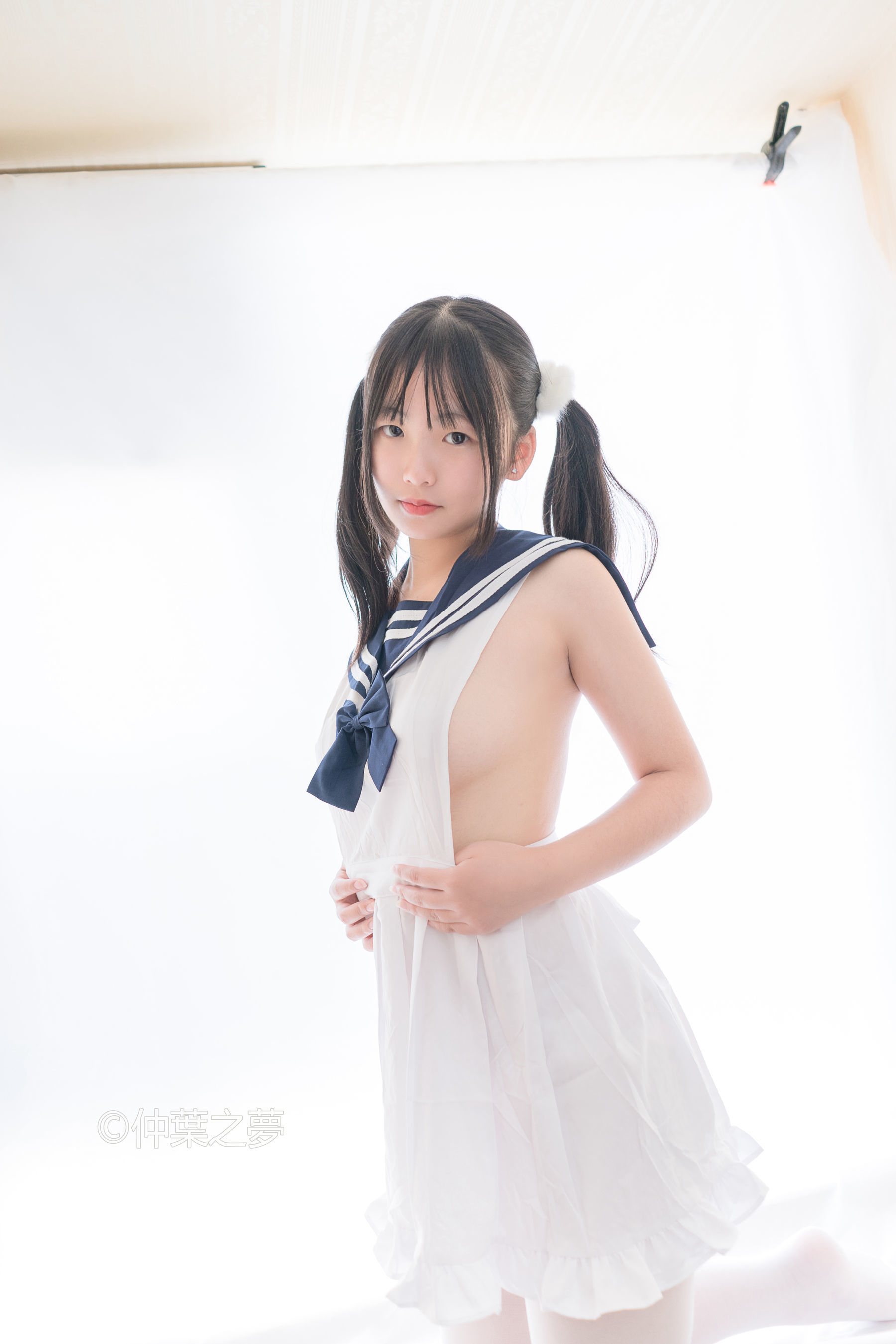 [轻兰映画] Grand.002 美代Miyo 情趣水手服